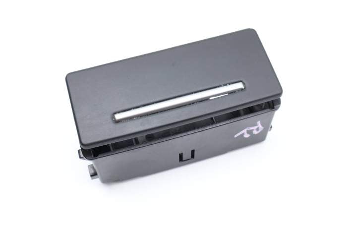 Door Ashtray / Ash Tray 4G8857405C main product photo
