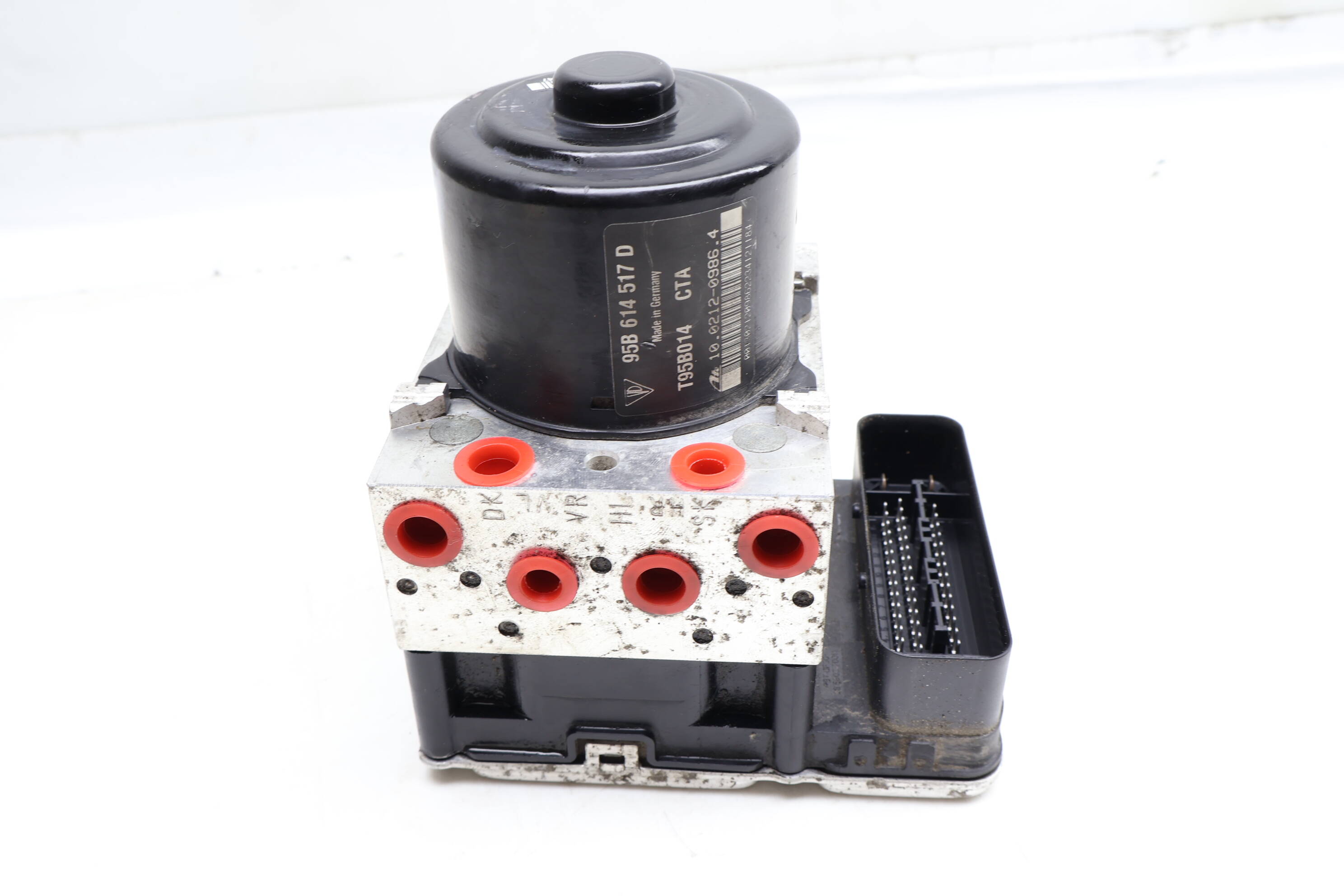 Abs Pump / Module Unit 95B614517D