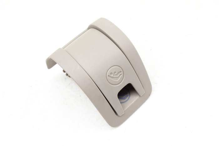 Child Seat Safety Latch Trim / Cover 5GM887233A main product photo