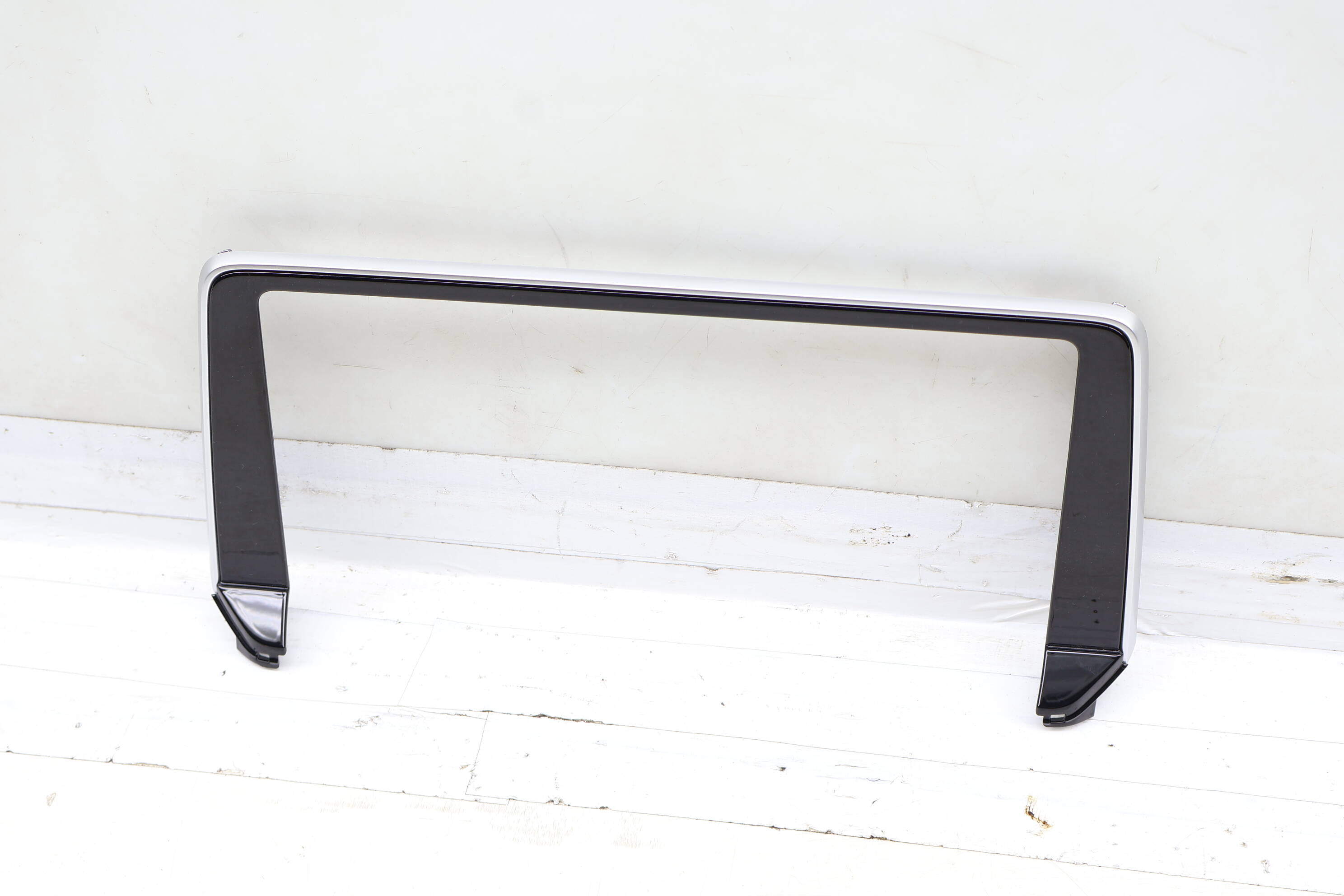 Dash Display Screen Molding / Bezel / Trim 3CN858069