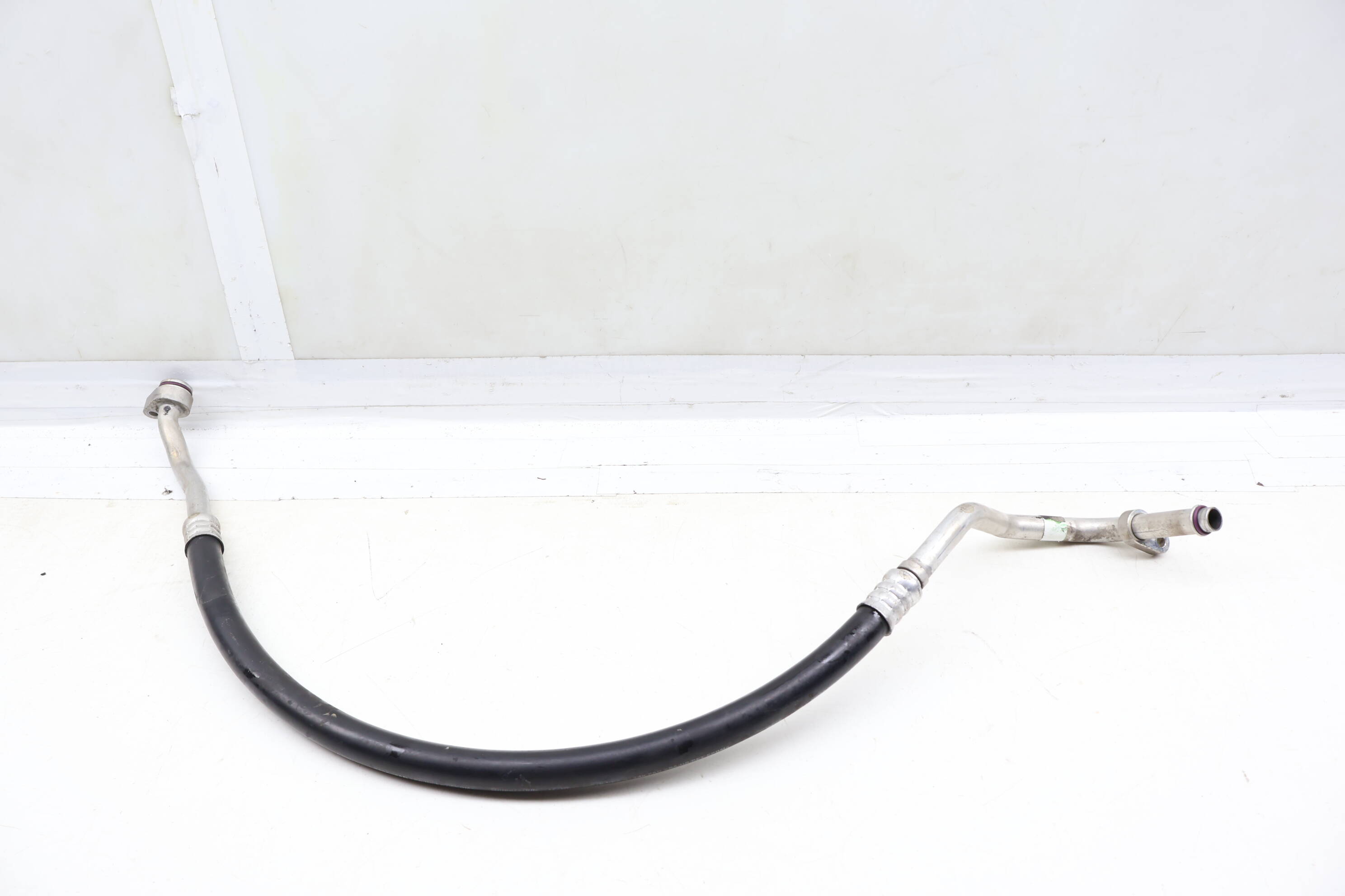 Ac Hose / Line / Pipe 98757309901