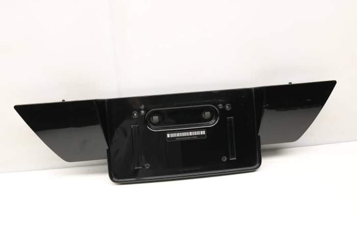 Trunk Lid License Plate Panel / Molding 51127184676 main product photo