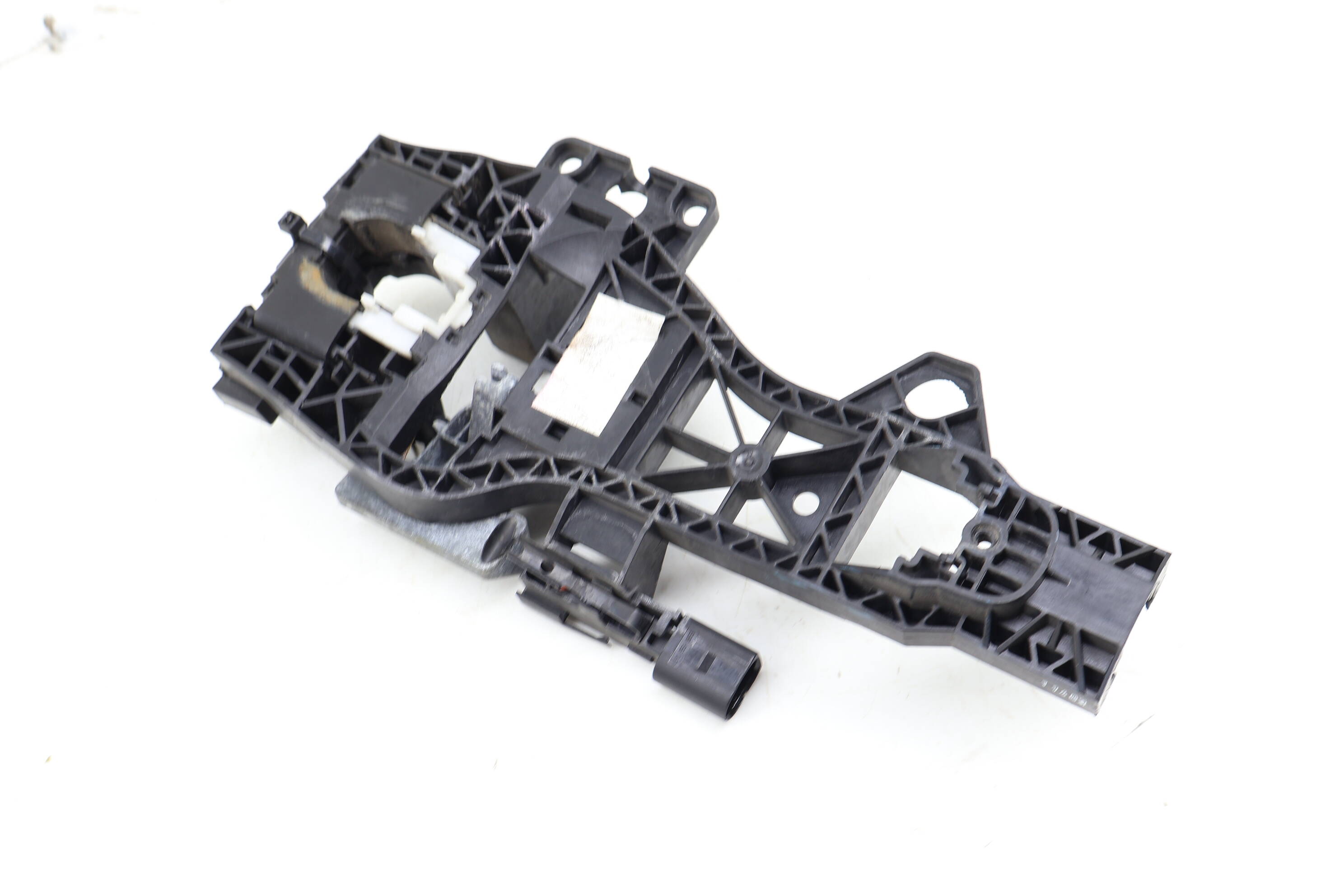 Exterior Door Handle Bracket 4L0839885J