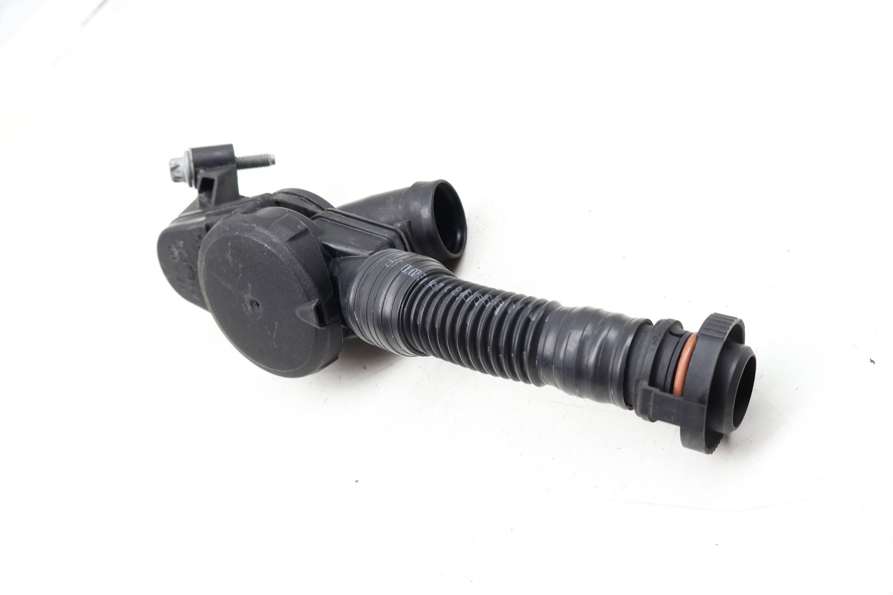 Pcv / Crankcase Pressure Valve 94610723077