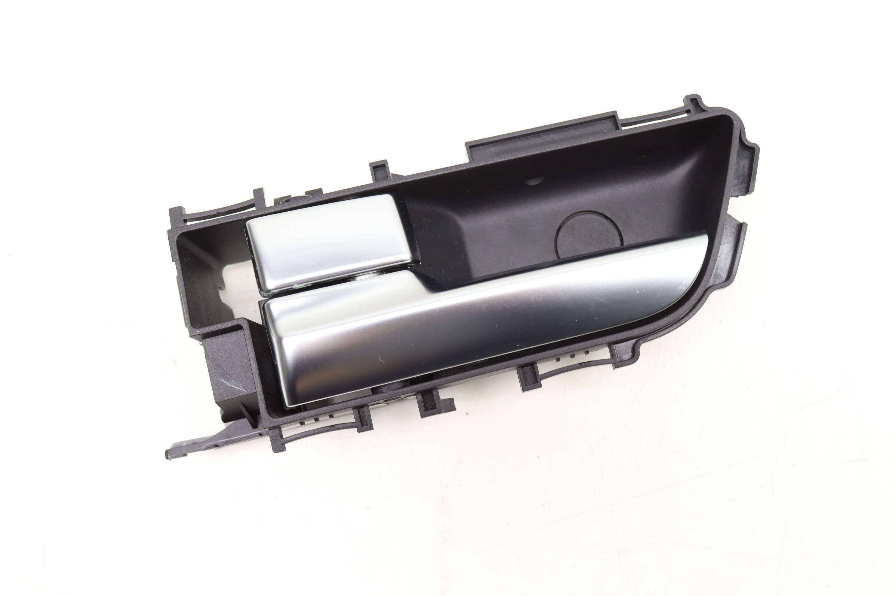 Interior Door Handle / Release AH2222601BC