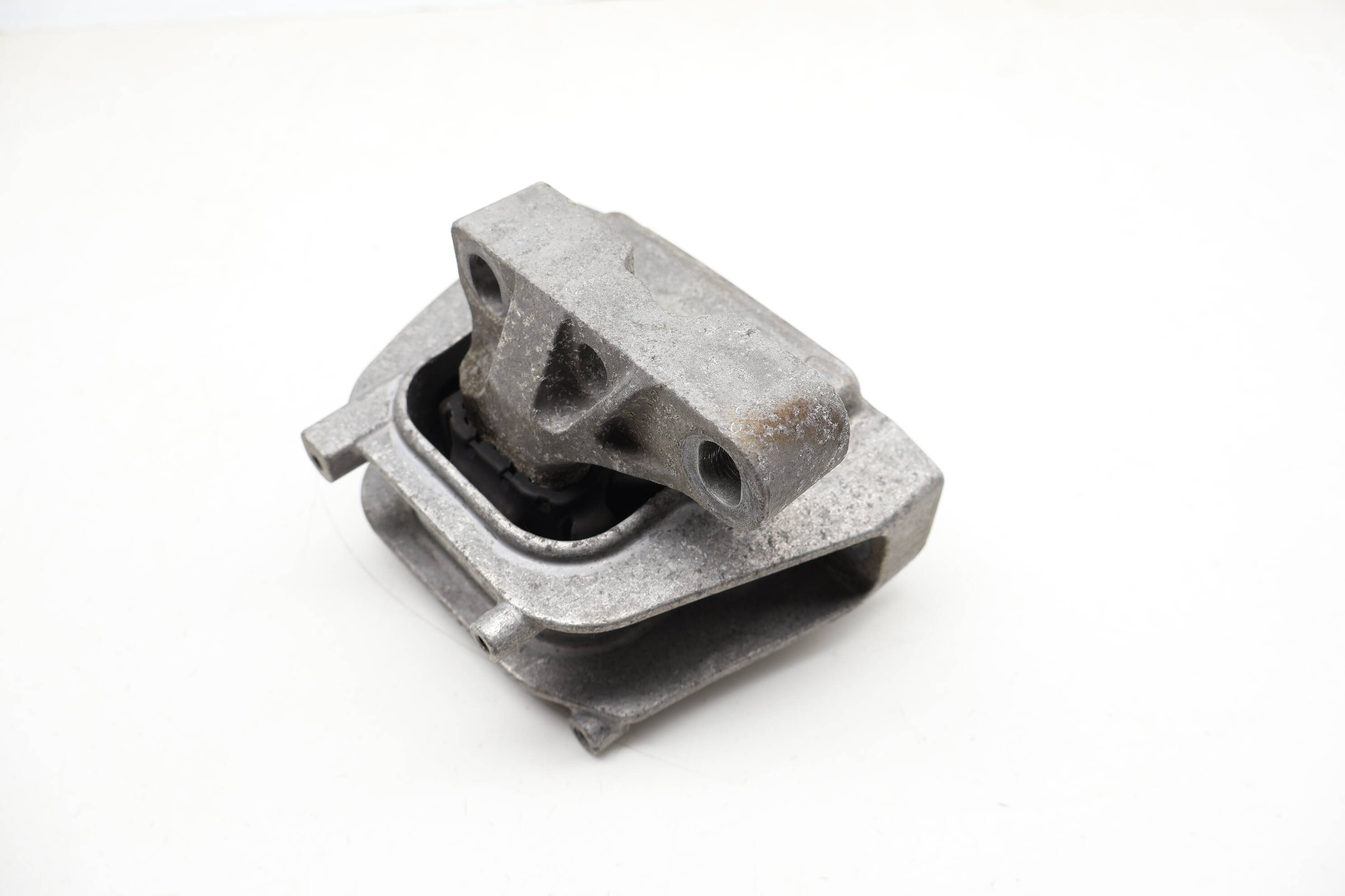 Engine / Motor Mount 3QF199262G