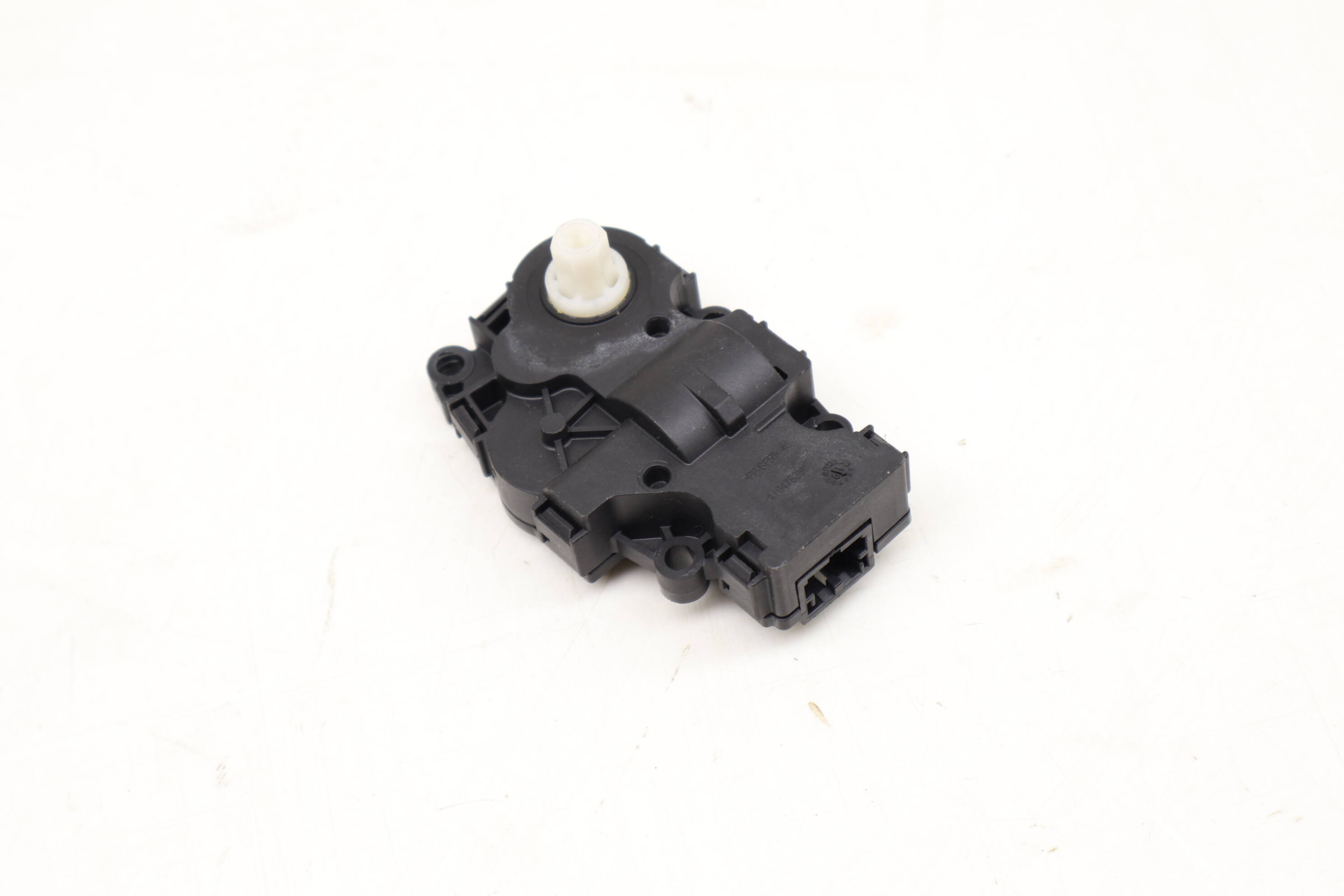 Hvac Flap / Servo Air Motor / Actuator LR115829