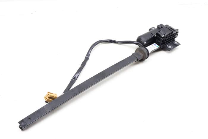 Window Sunshade / Sun Shade Motor 7P5861318 95853631800 main product photo