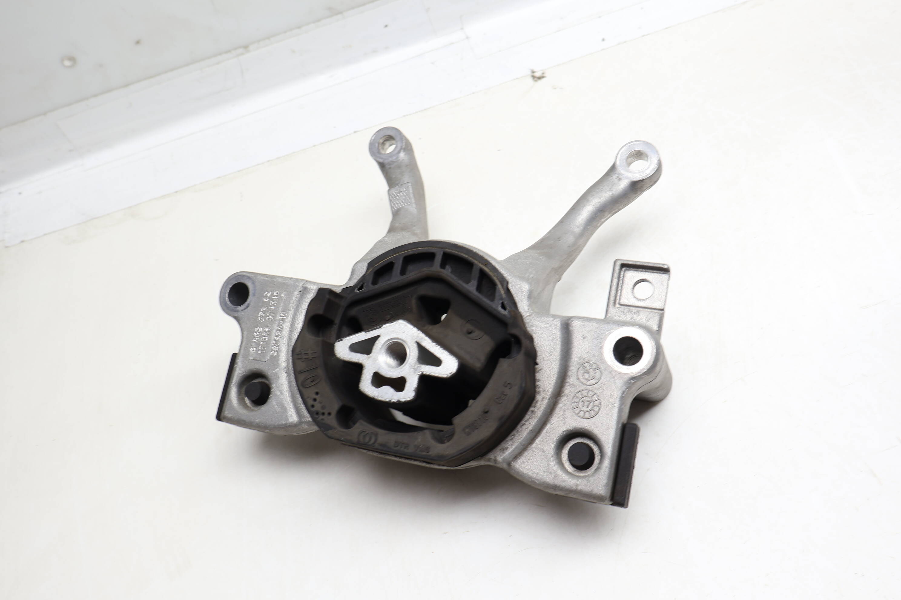 Transmission Mount 22326862578