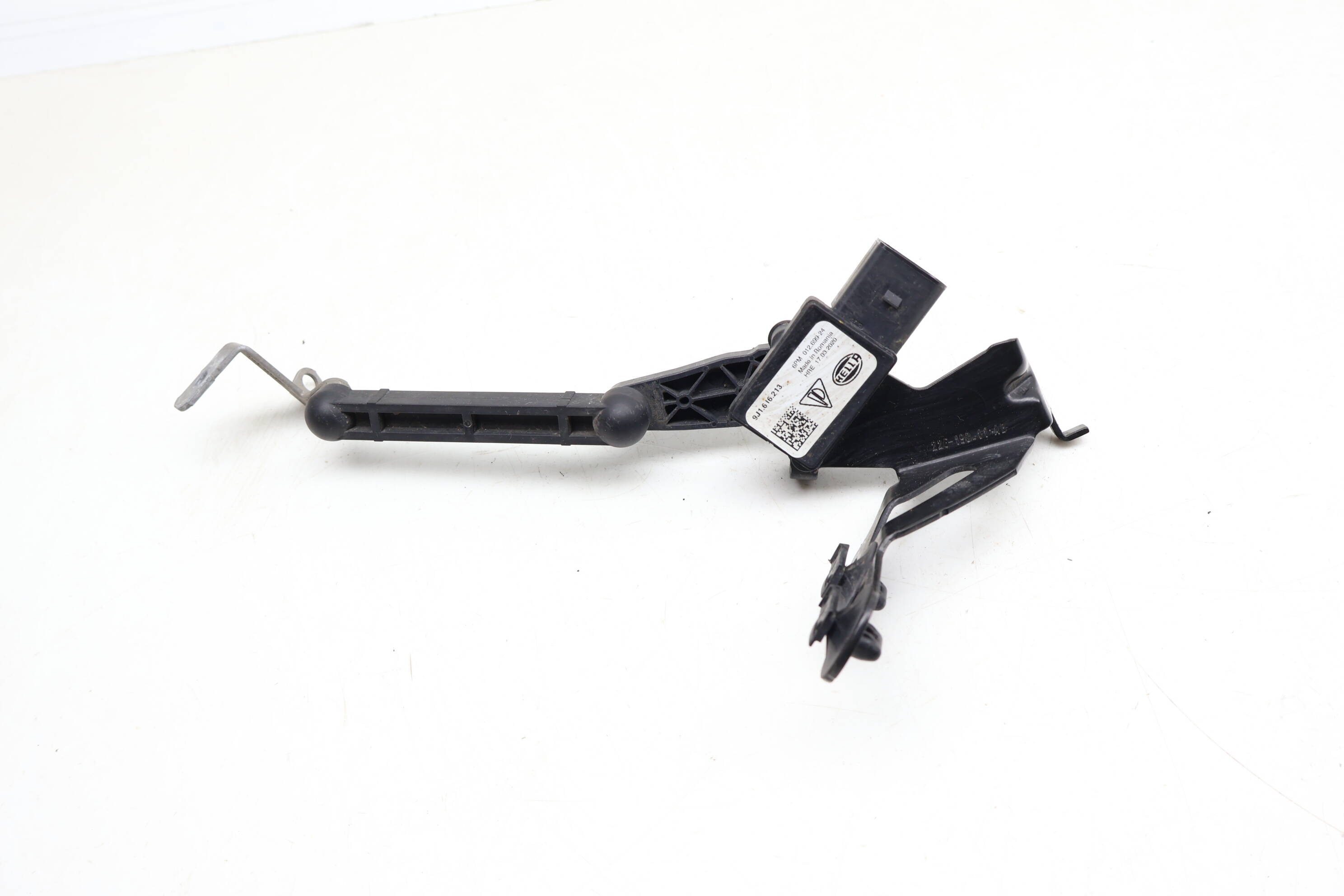 Headlight / Suspension Leveling Sensor 9J1616213