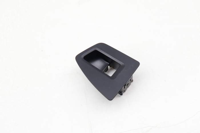 Window Switch Trim 3CN868345 main product photo