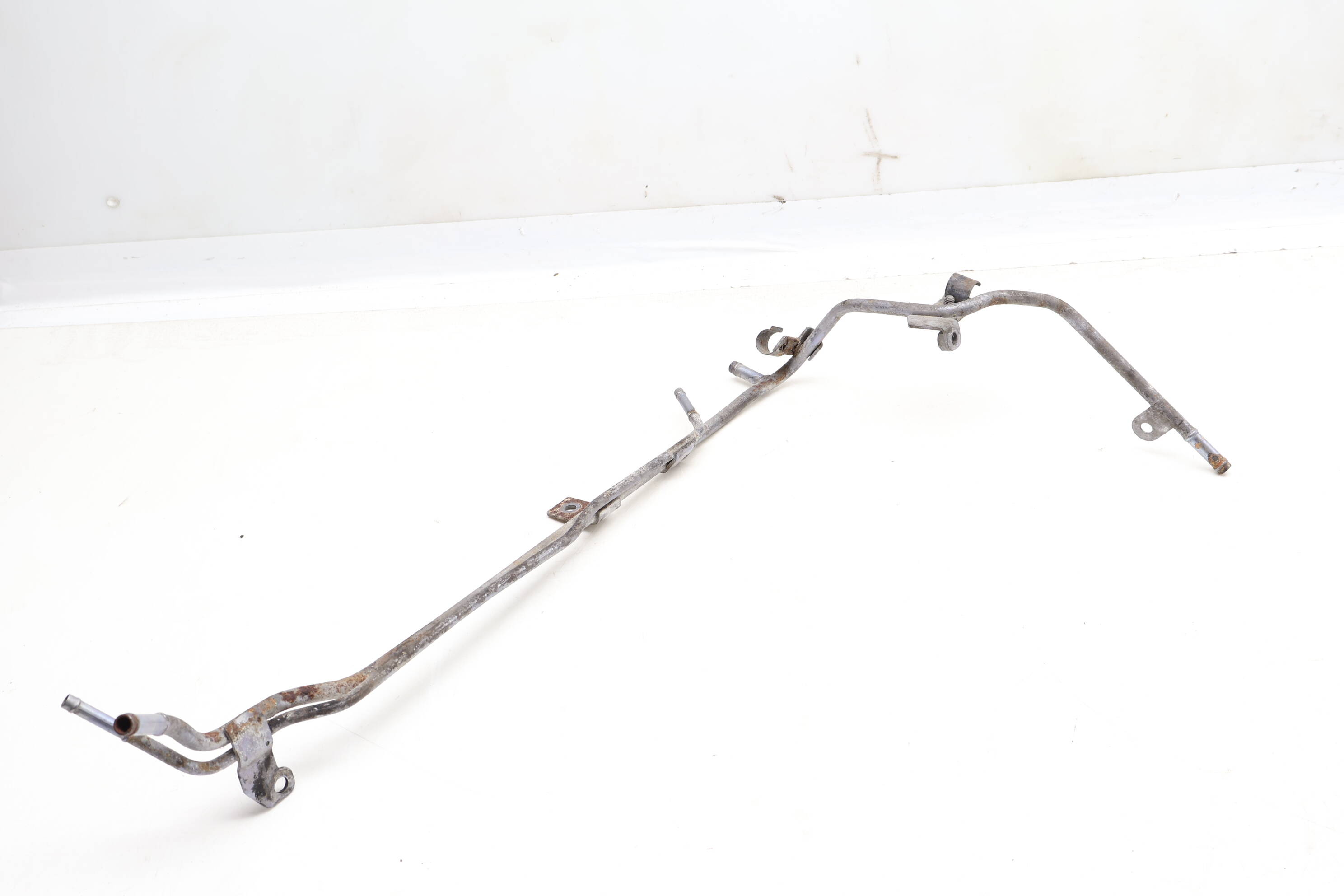 Coolant&#x20;Pipe&#x20;&#x2F;&#x20;Tube&#x20;&#x2F;&#x20;Line&#x20;06J121075D