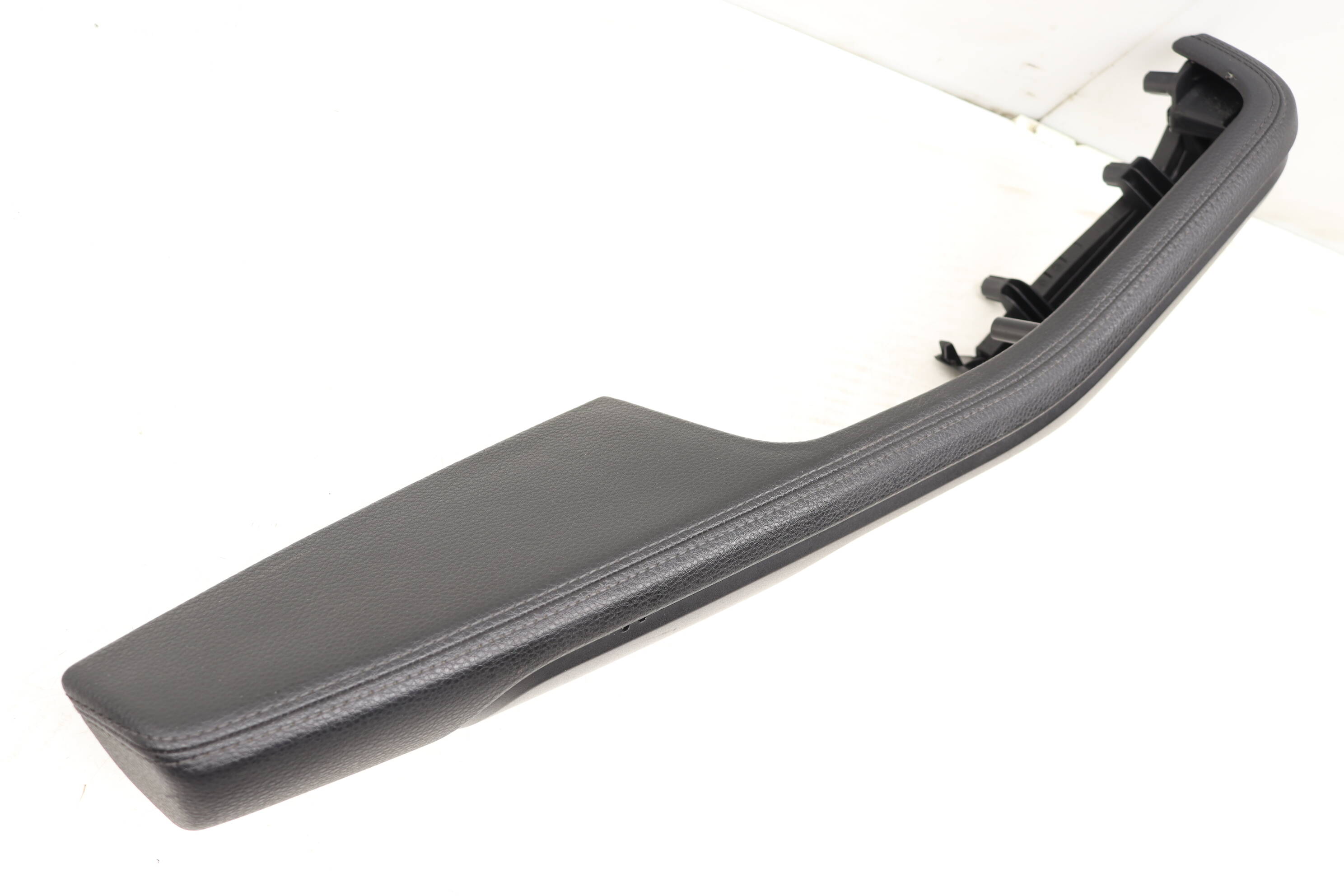 Door Panel Armrest / Arm Rest 95B867173