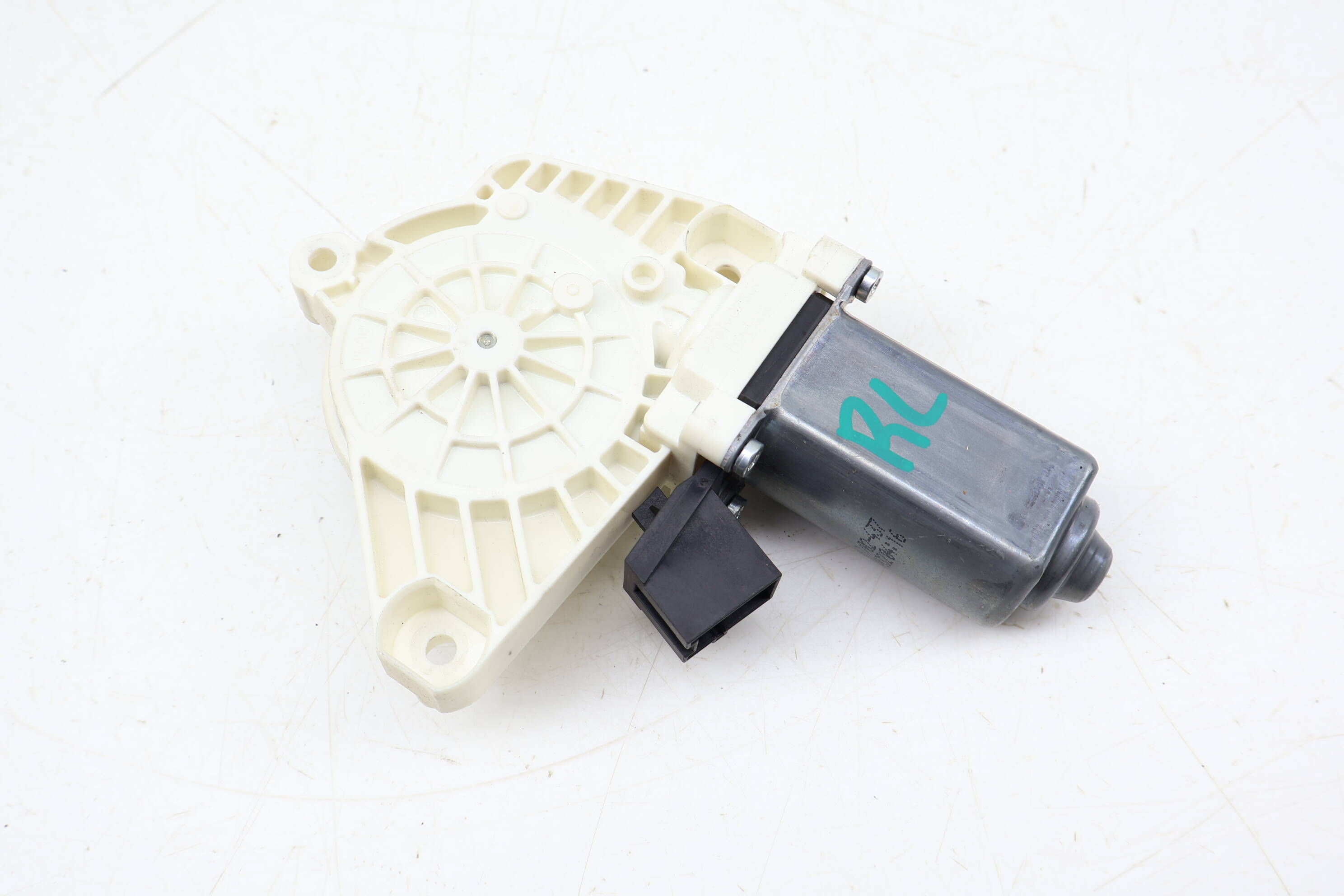 Window Lifter Motor 2218202942