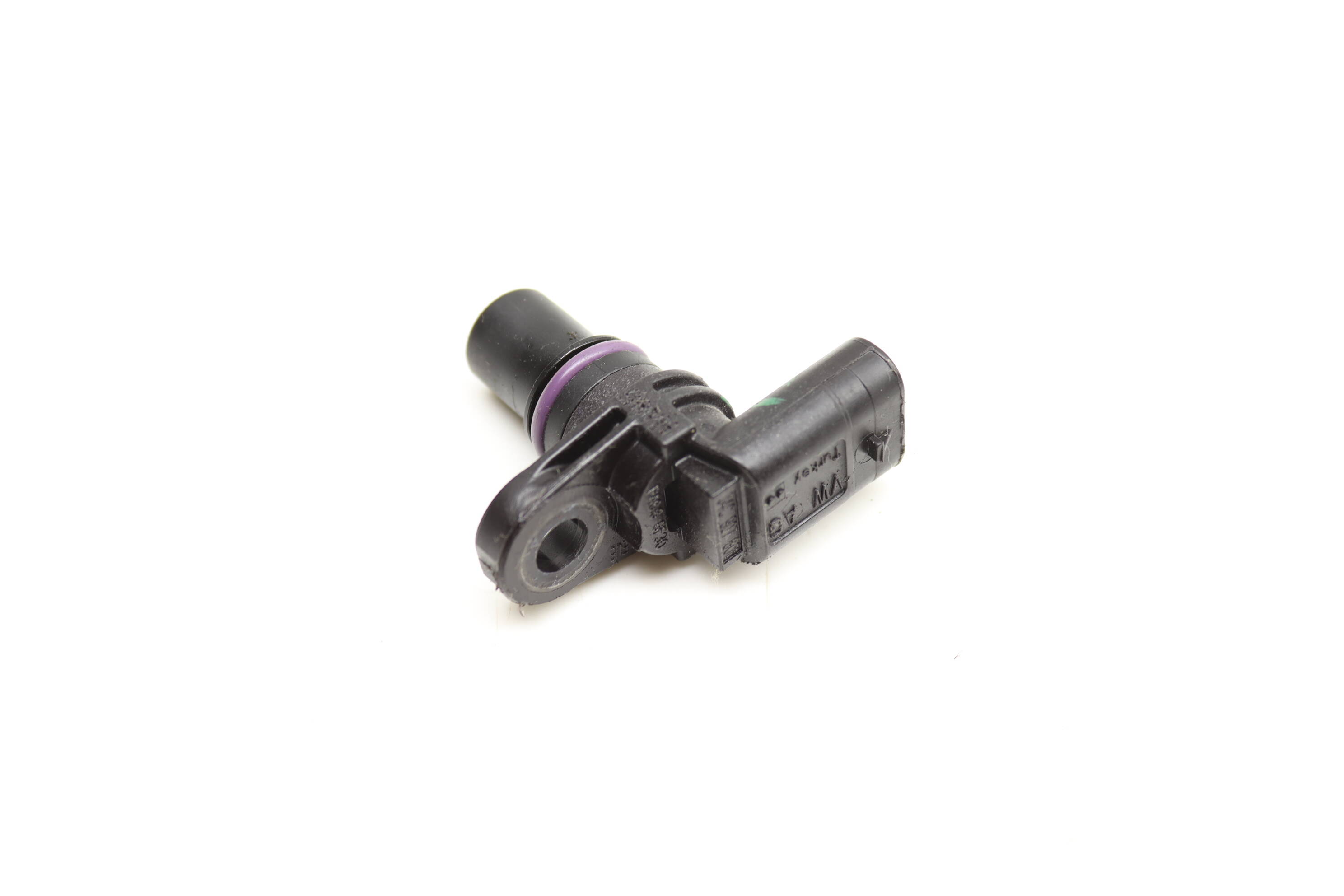 Cam / Camshaft Position Sensor 04C907601