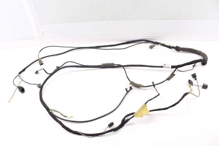 Trunk / Liftgate Wiring Harness 7D0971484L main product photo
