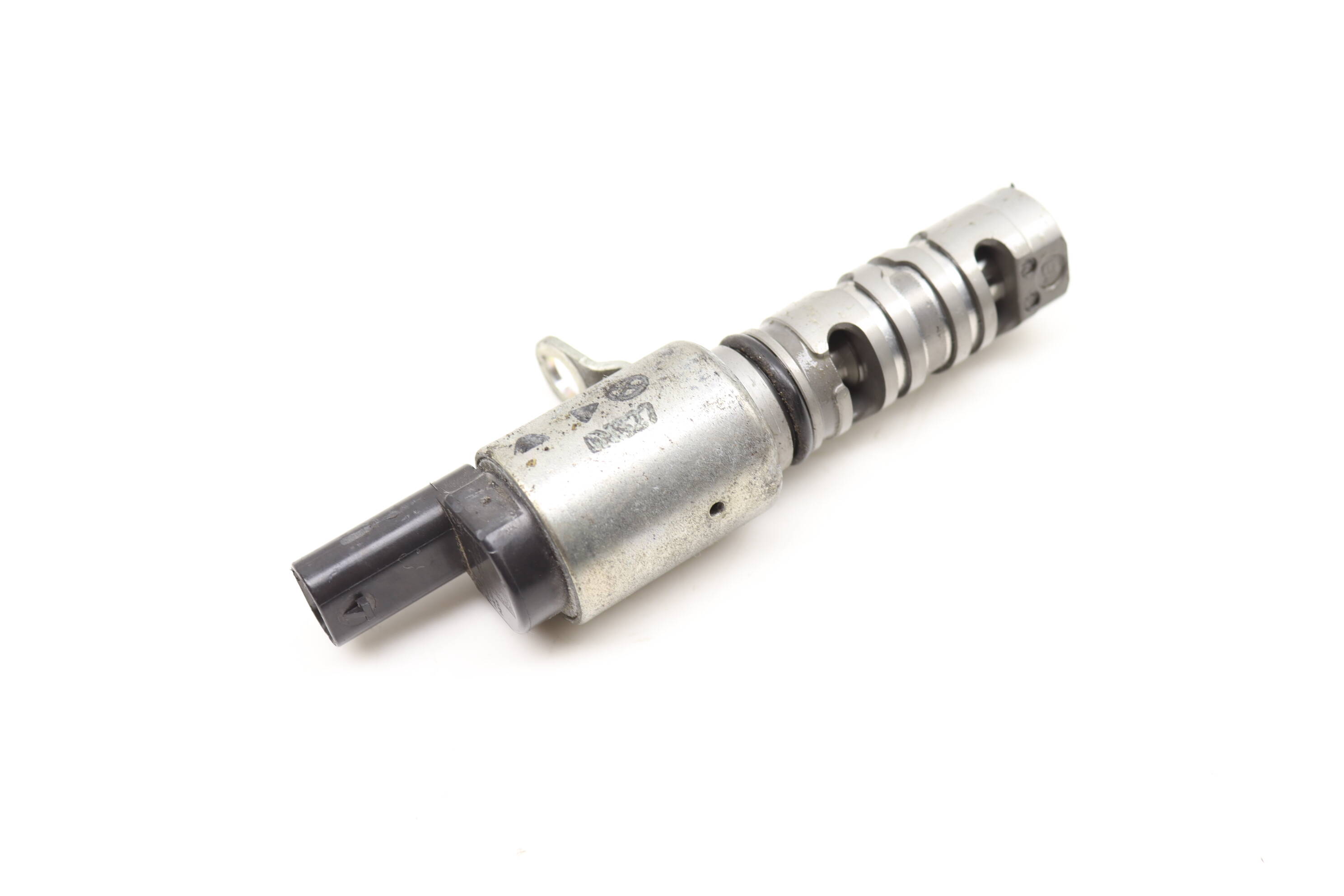 Cam / Camshaft Control Valve 04E906455D