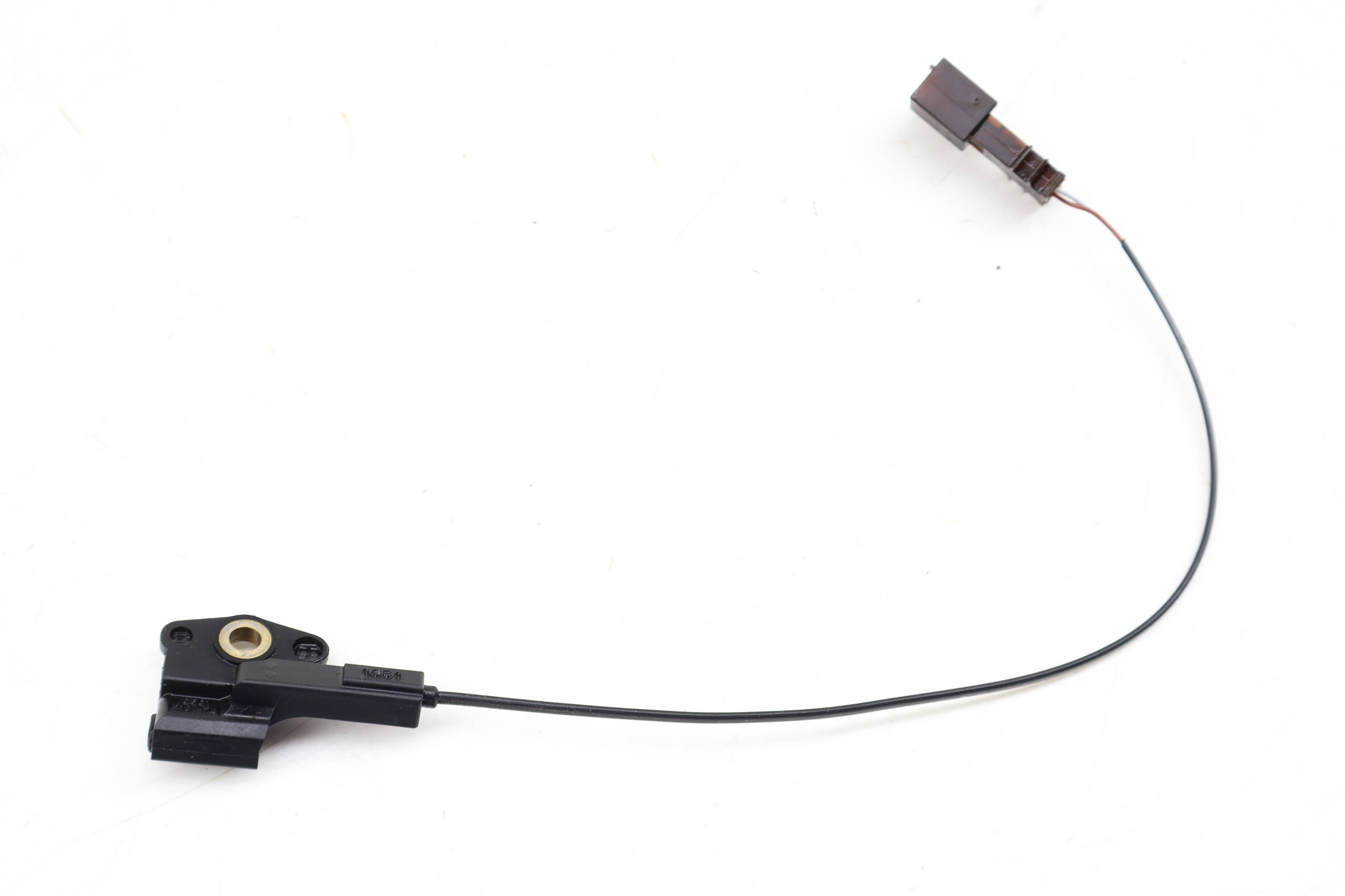 Transmission Speed Sensor 01V927321B