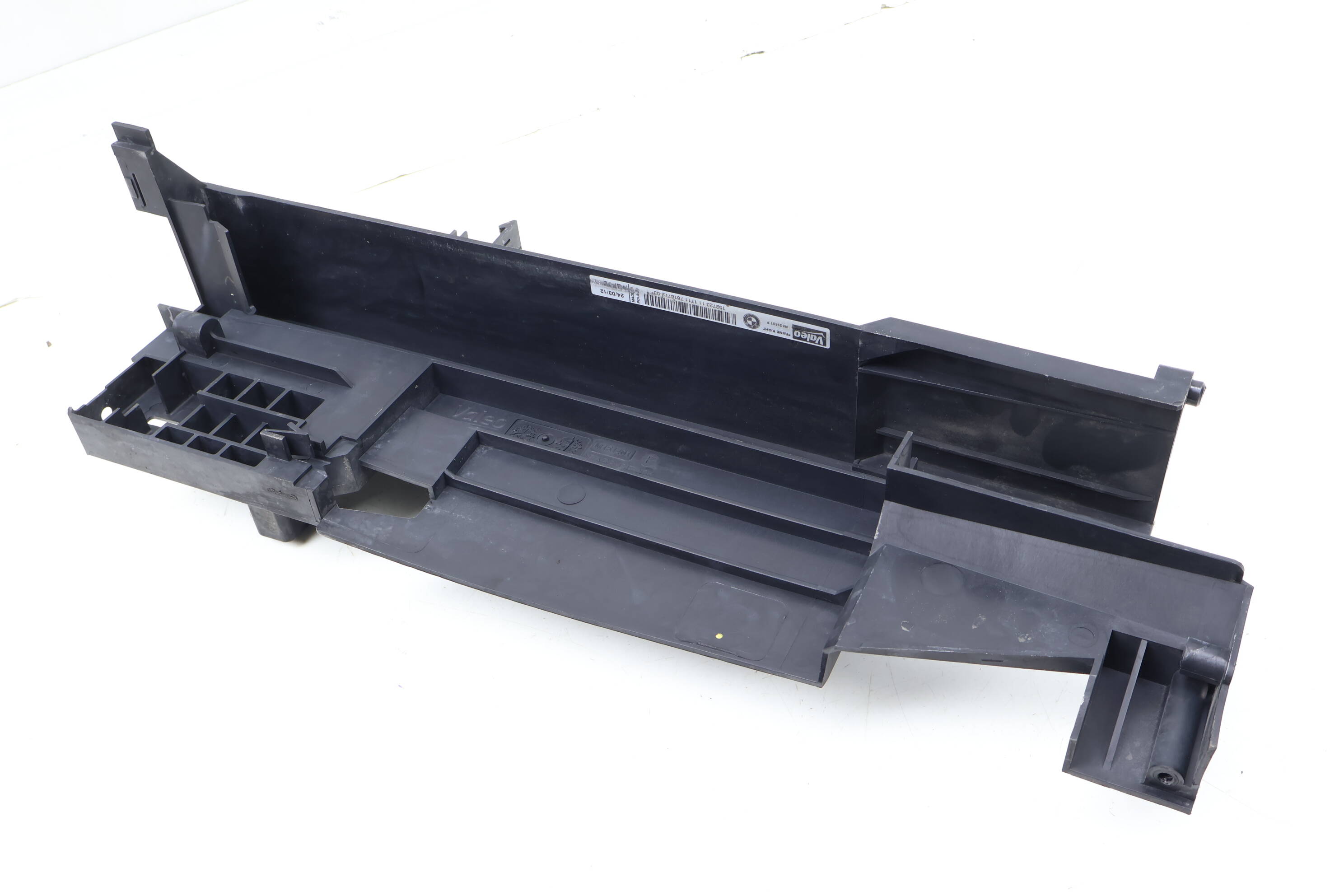 Radiator Module Mount / Bracket 17117618772