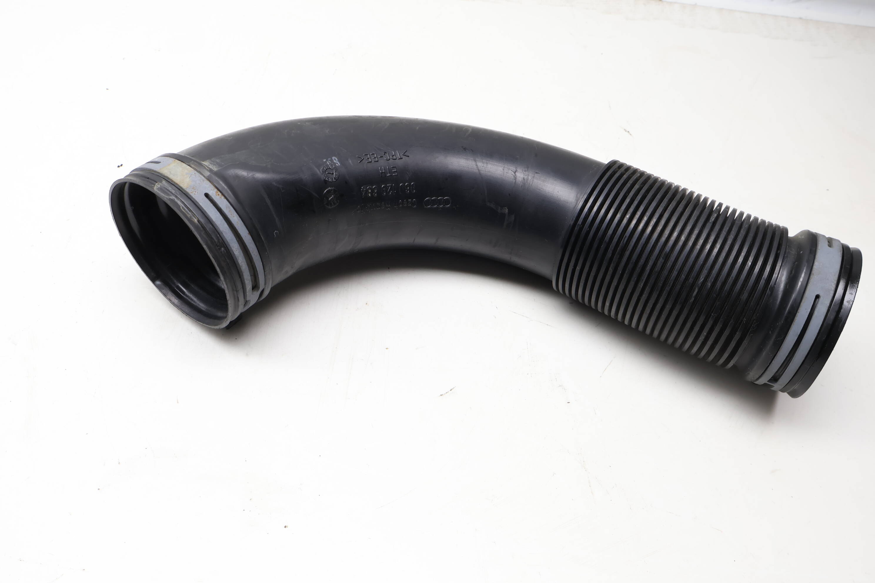 Air Intake Hose / Tube 06J129684
