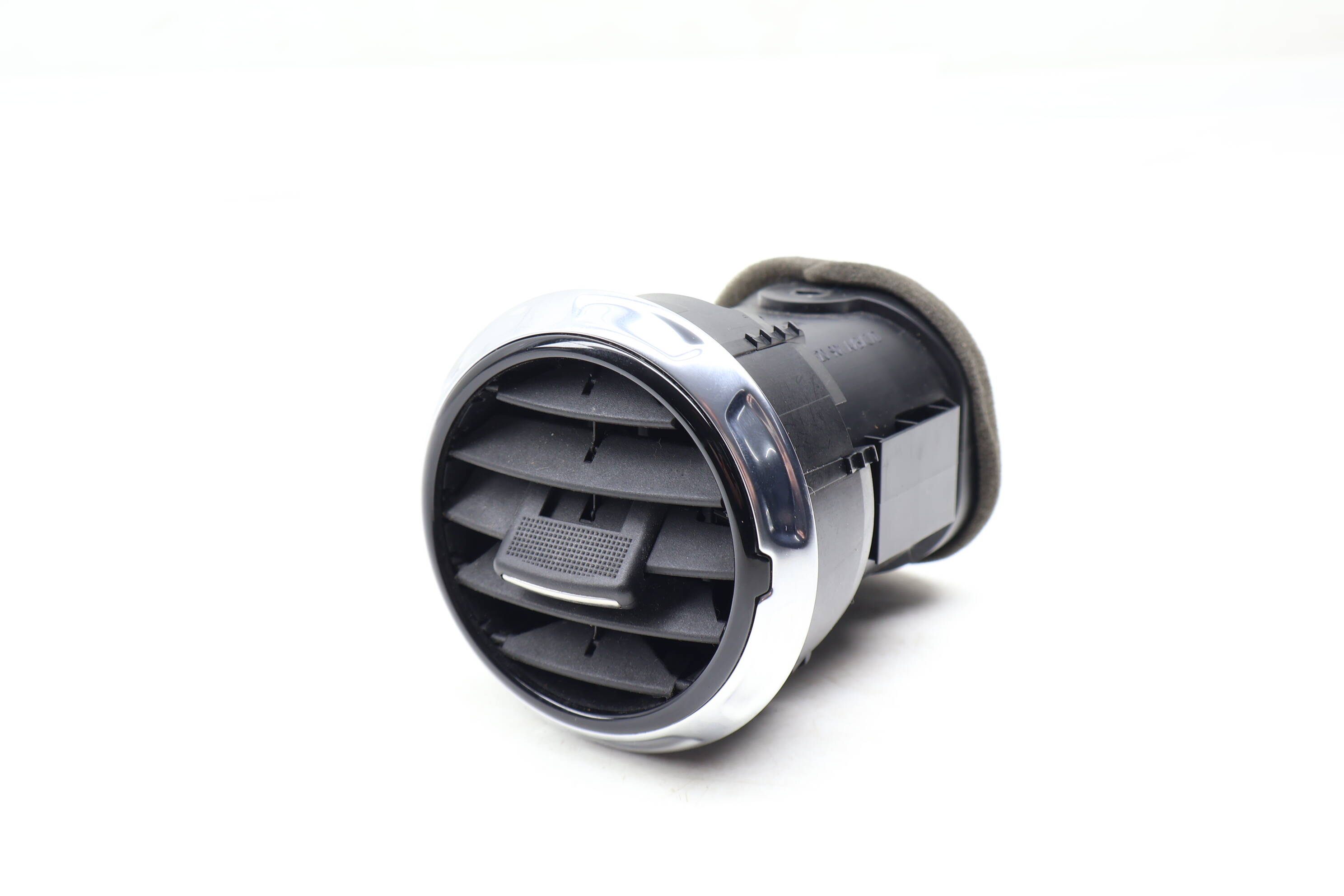 Dash Air Vent 8J0820901E