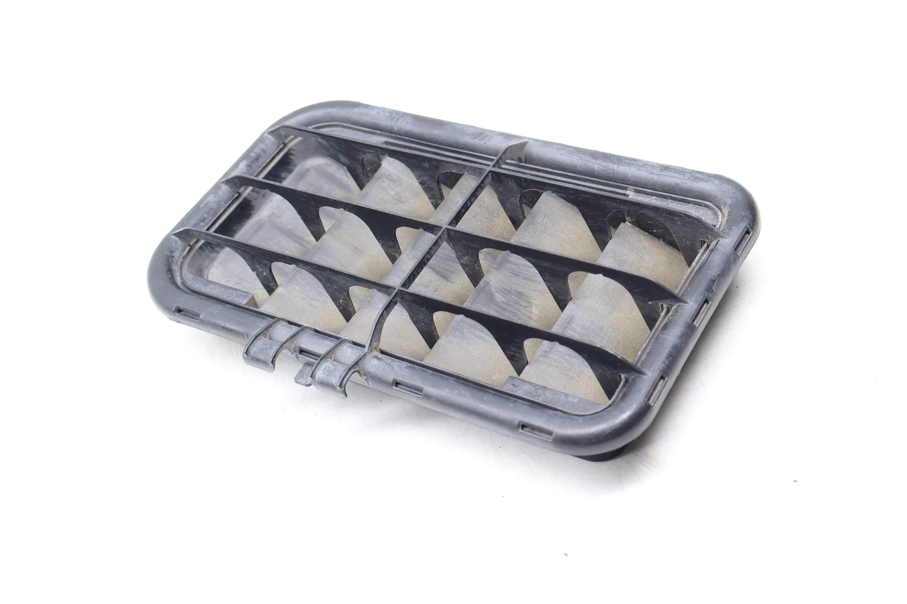 Quarter Panel Air Vent 4E0819181C