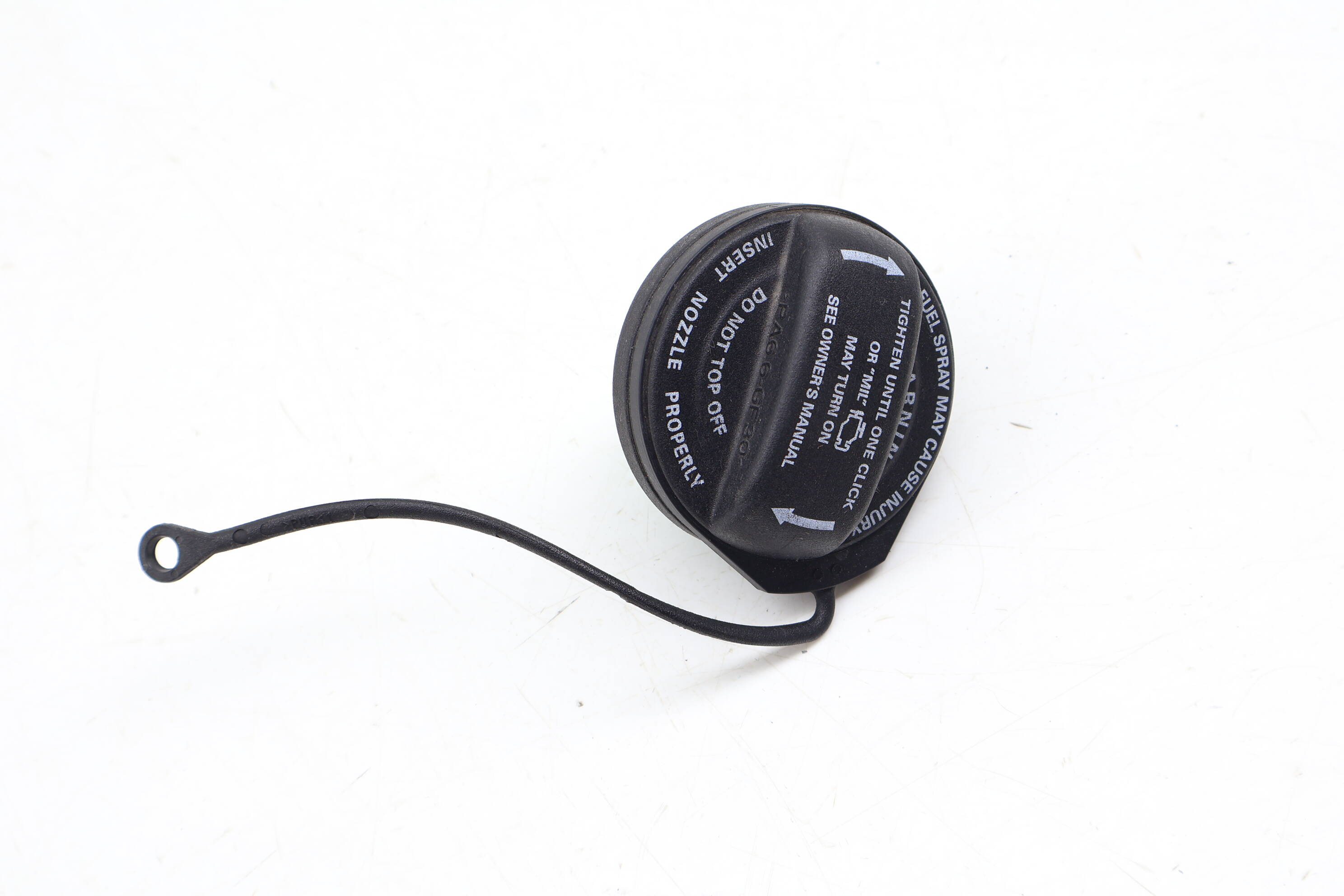 Fuel / Gas Cap 3C8201553