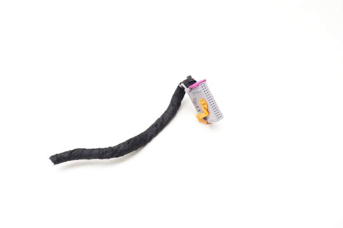 Instrument Cluster Wiring Connector / Pigtail main product photo