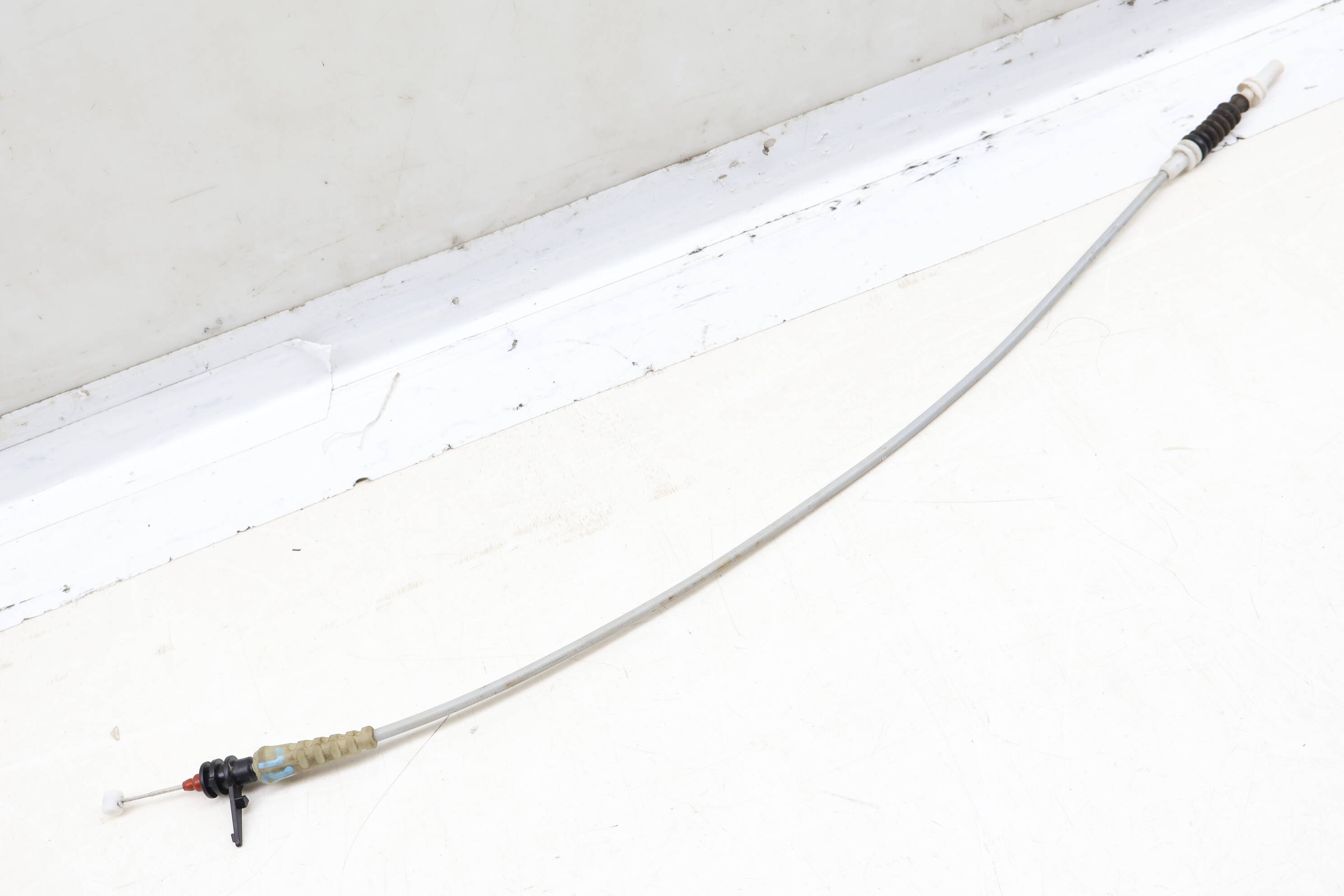 Exterior Door Handle Release / Bowden Cable 51227060299