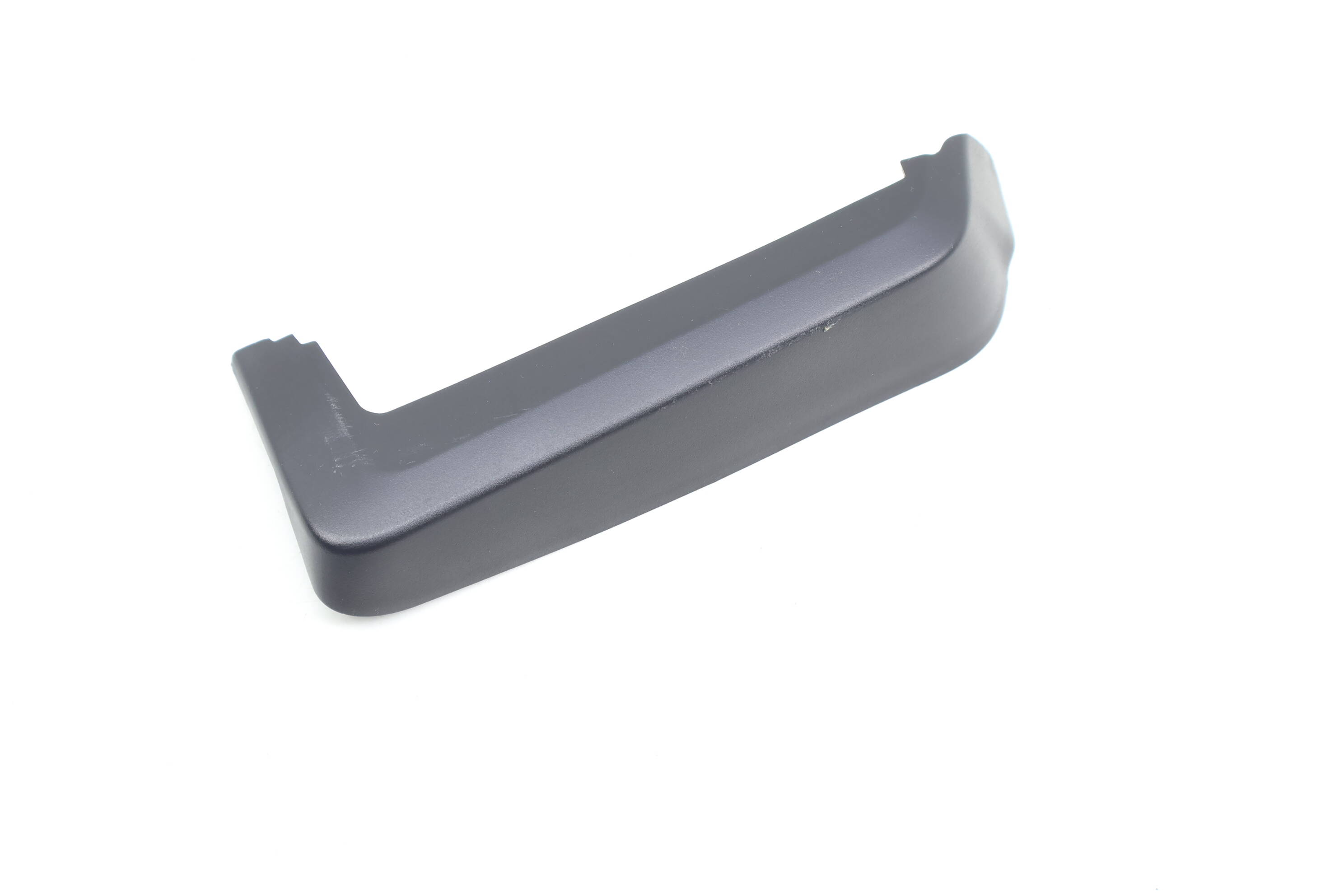 Inner Tail Light / Lamp Trim 17A945309