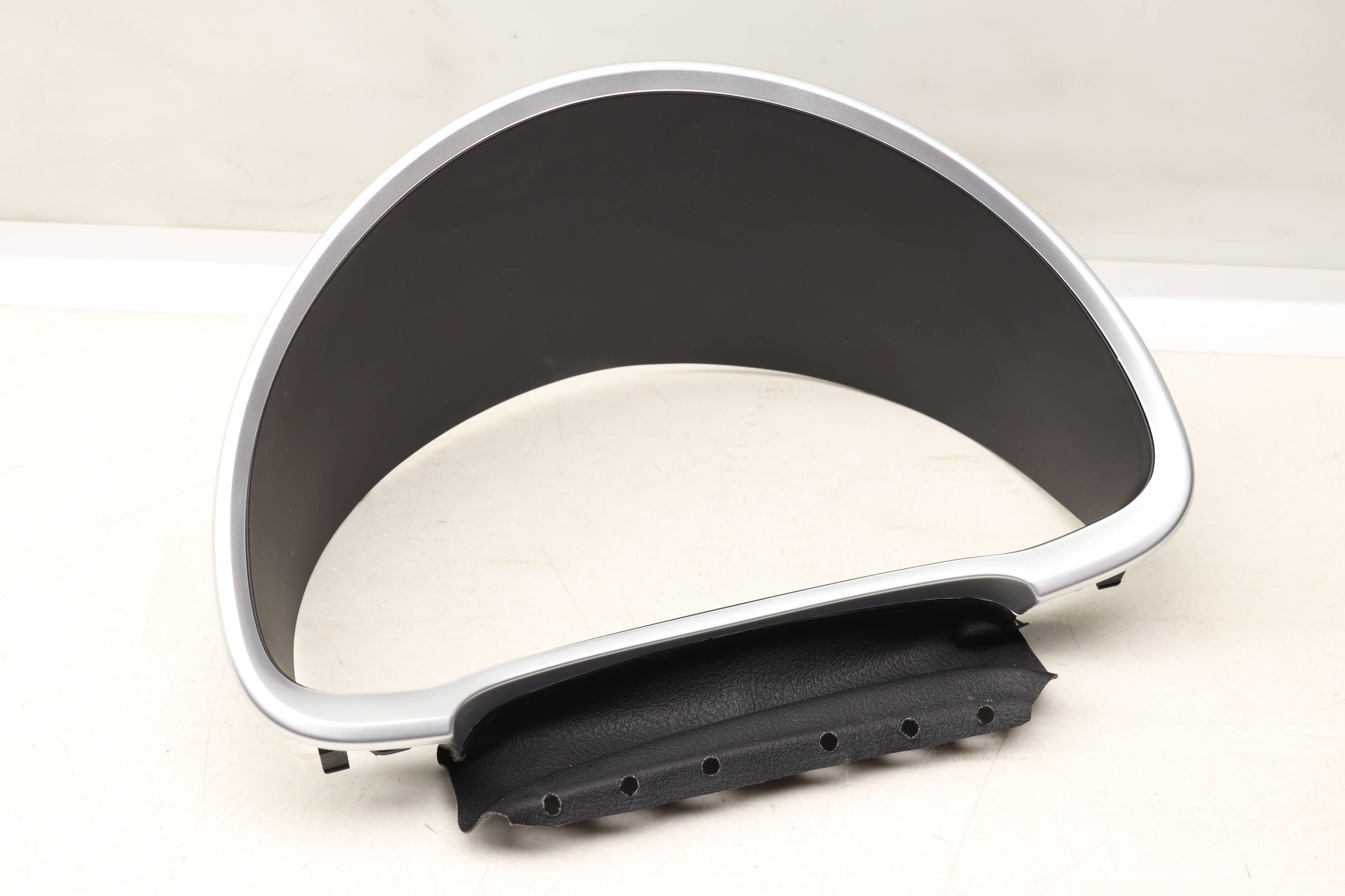 Instrument Cluster Housing / Dash Trim 5C5857053A