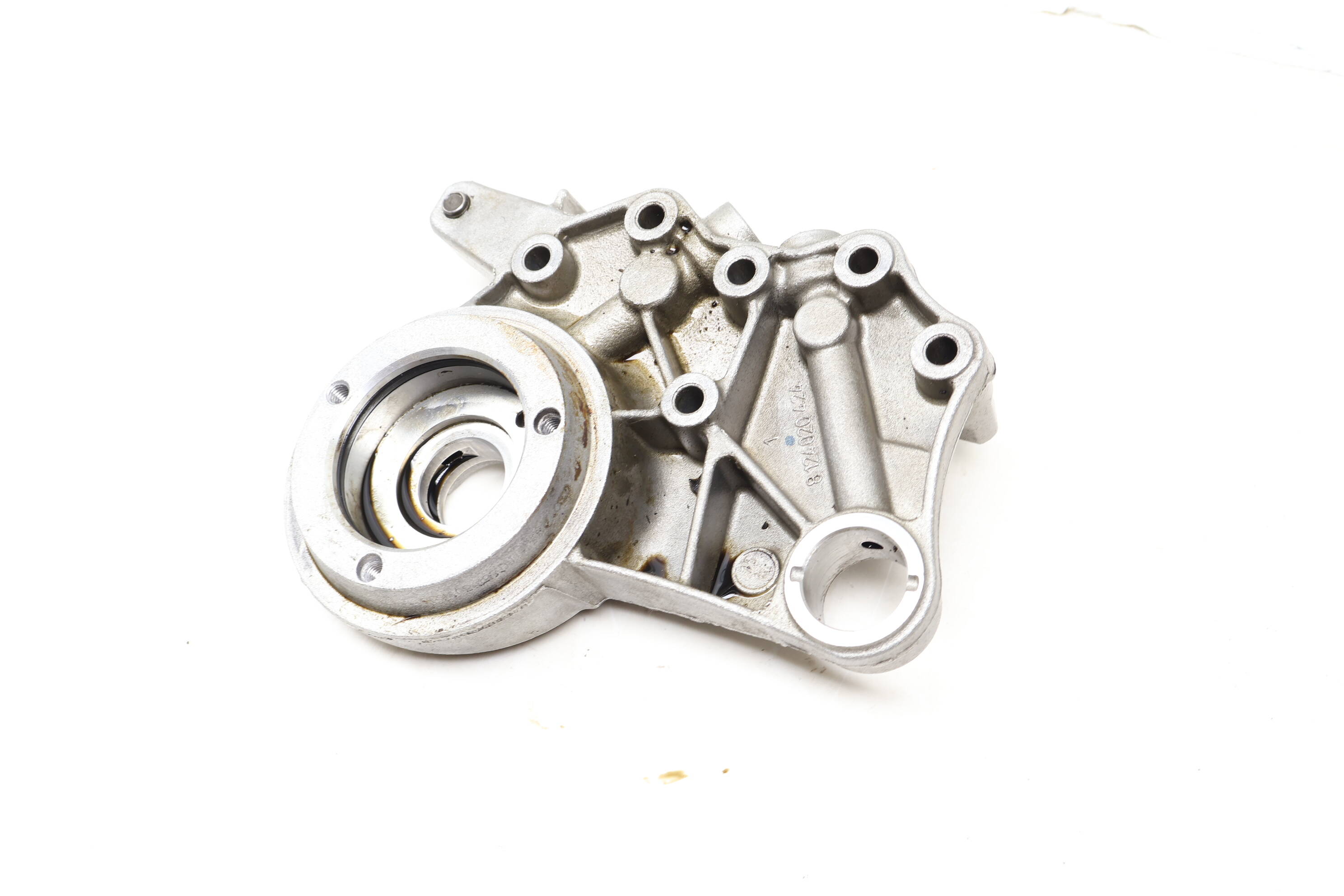 Camshaft Bridge / Bracket 06H103166G