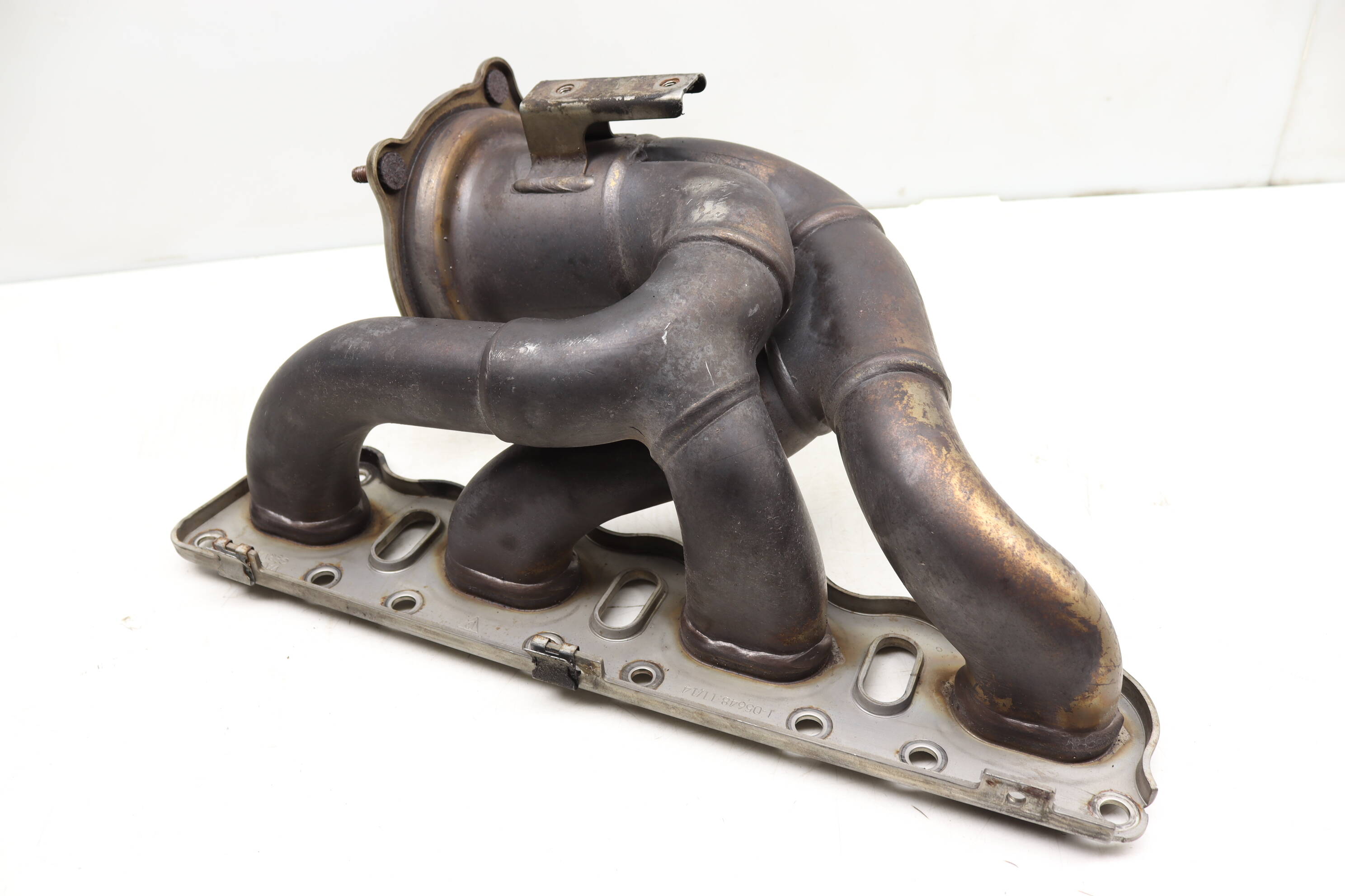 Exhaust Manifold 94811113000