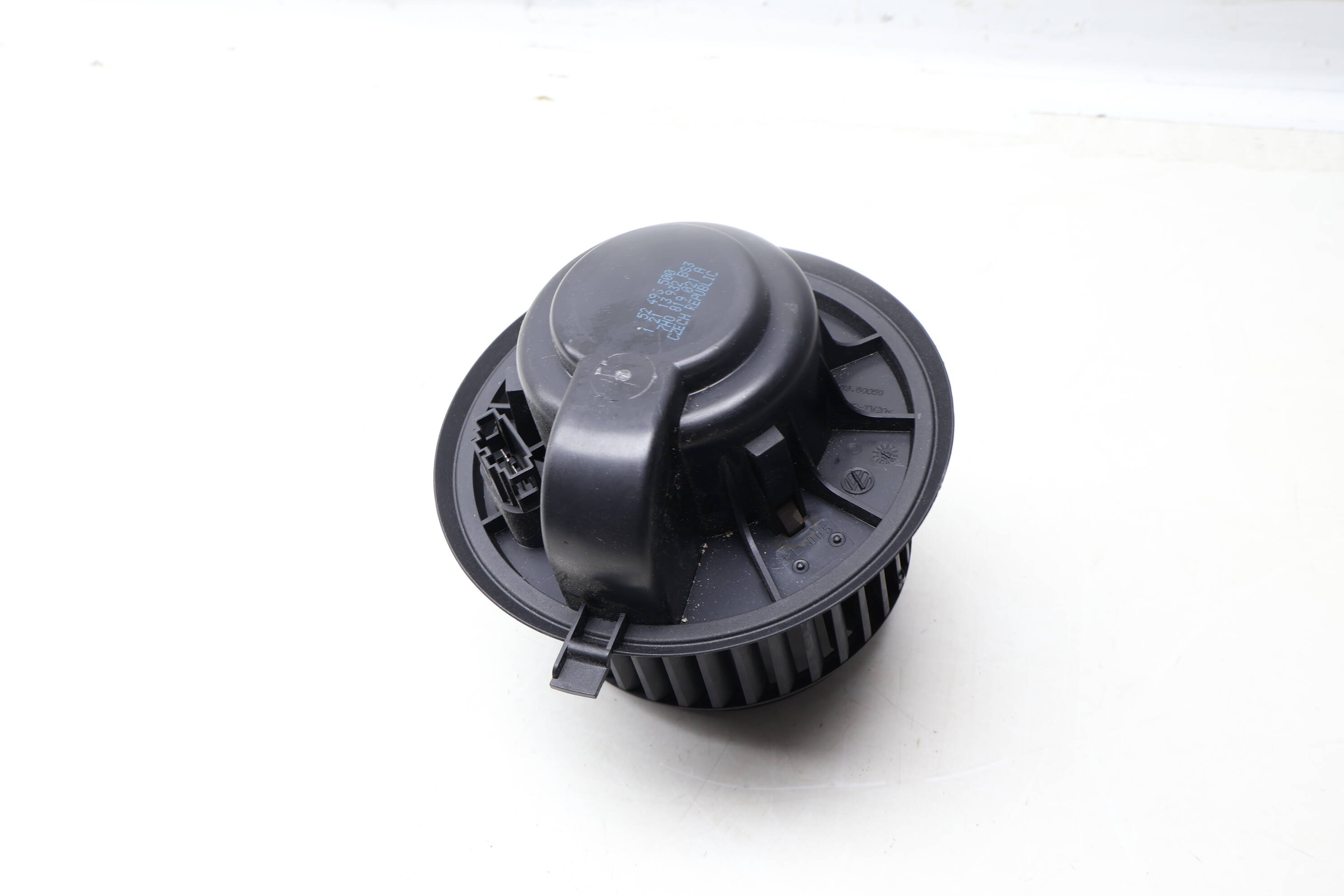 Blower Motor / Fan 7H0819021A