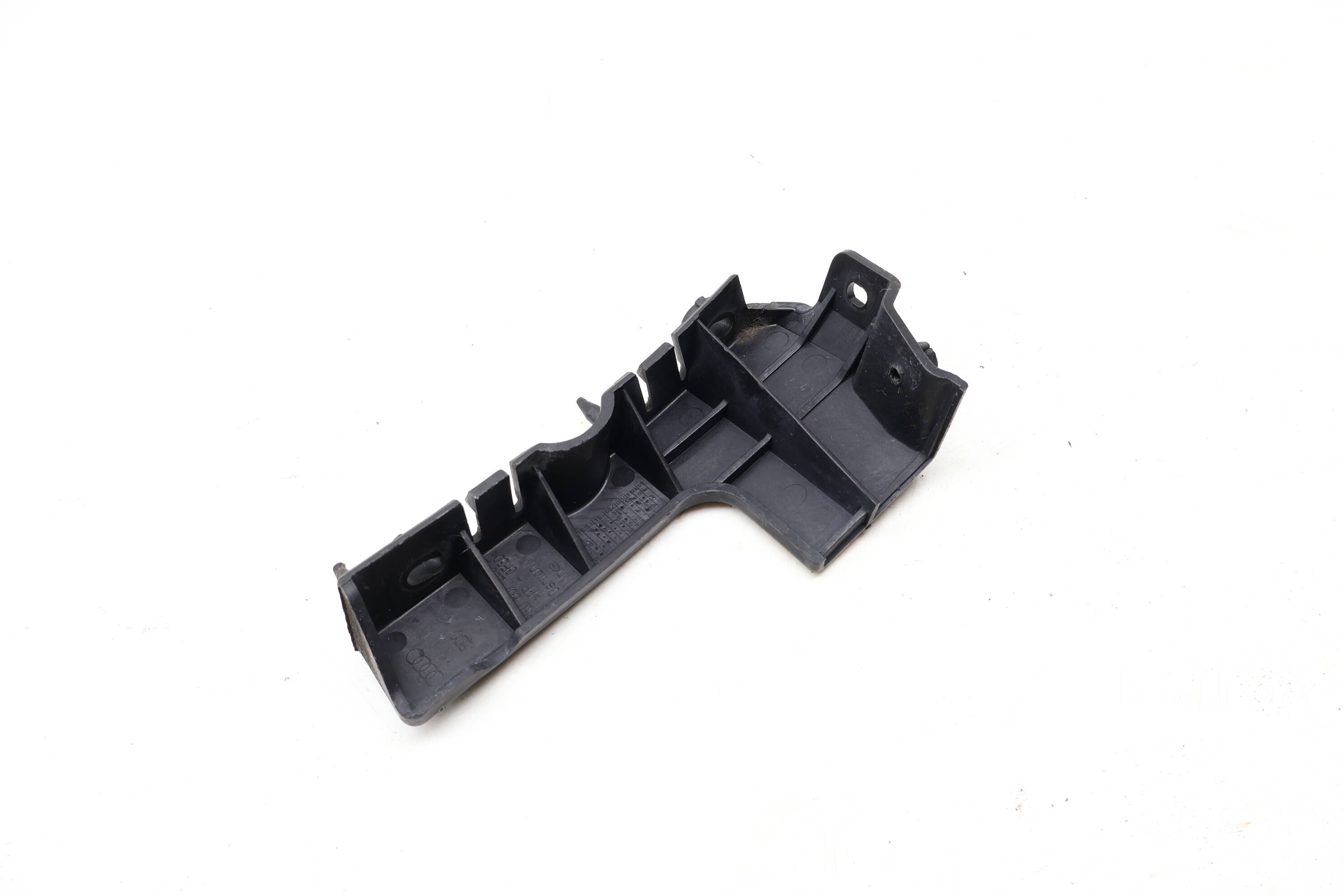 Bumper Guide / Bracket 8E0807283E