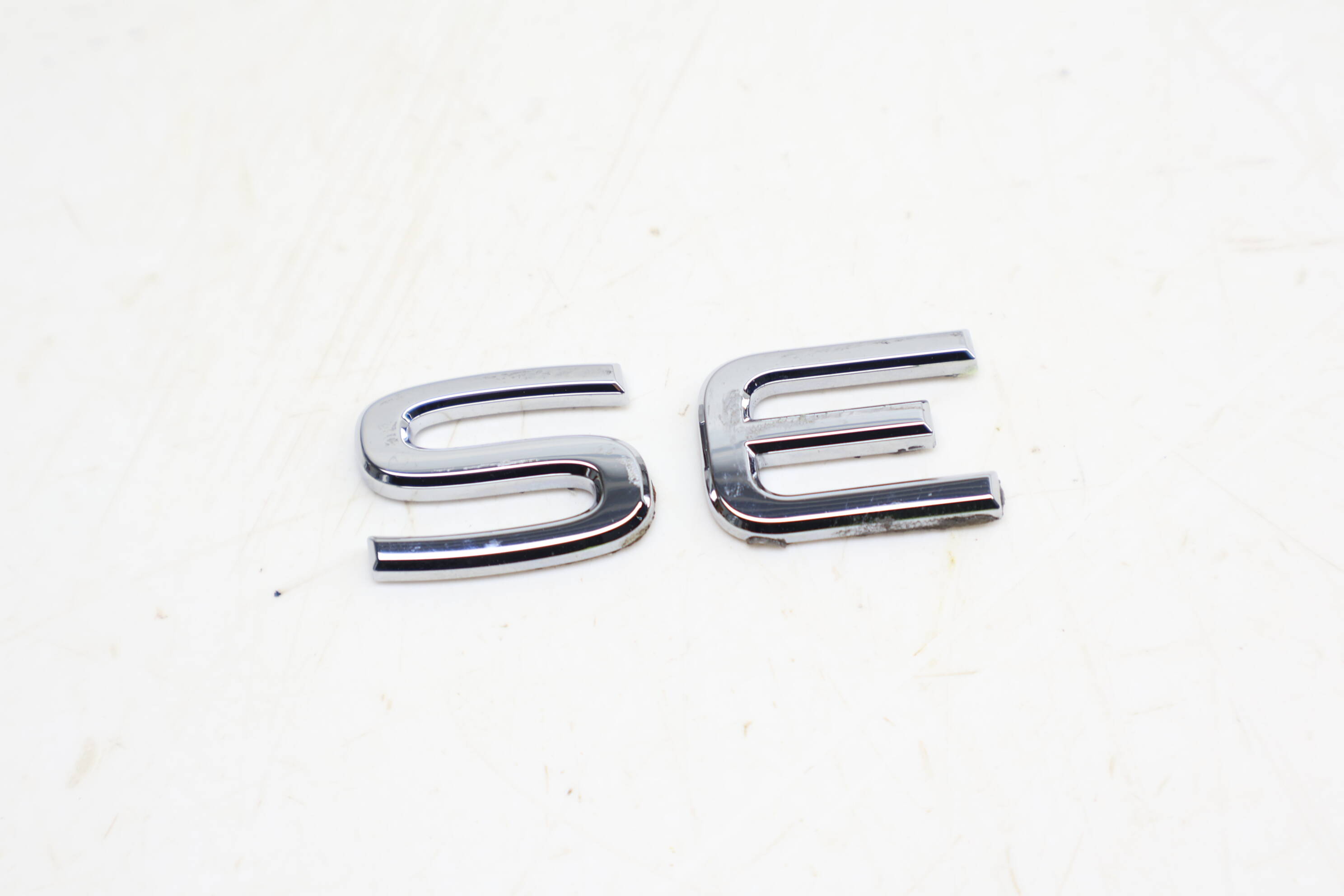 Trunk / Hatch Emblem / Badge (Se) 3CM853687E