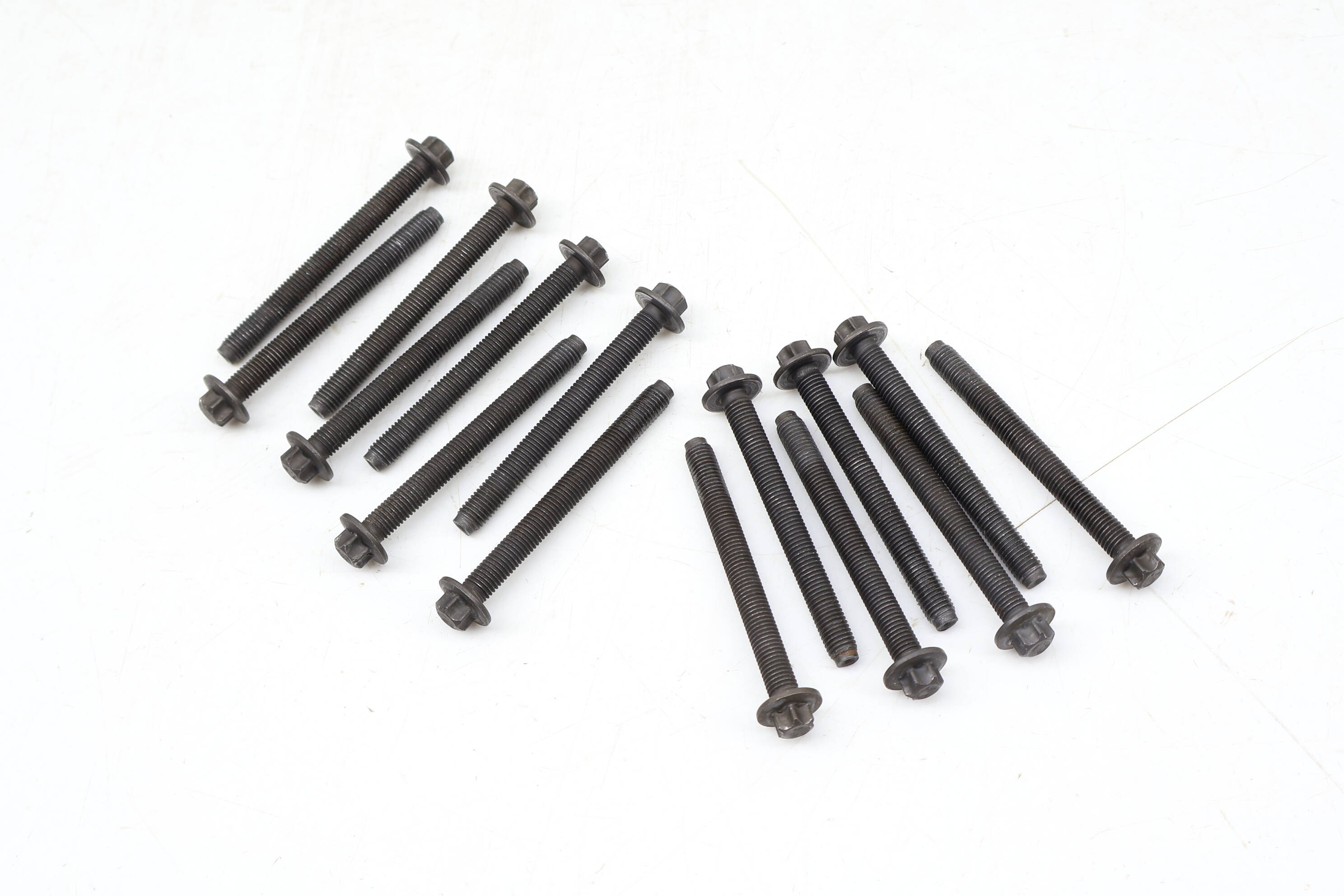 M7x70 Torx Screw / Bolt Set (15) 11127535024