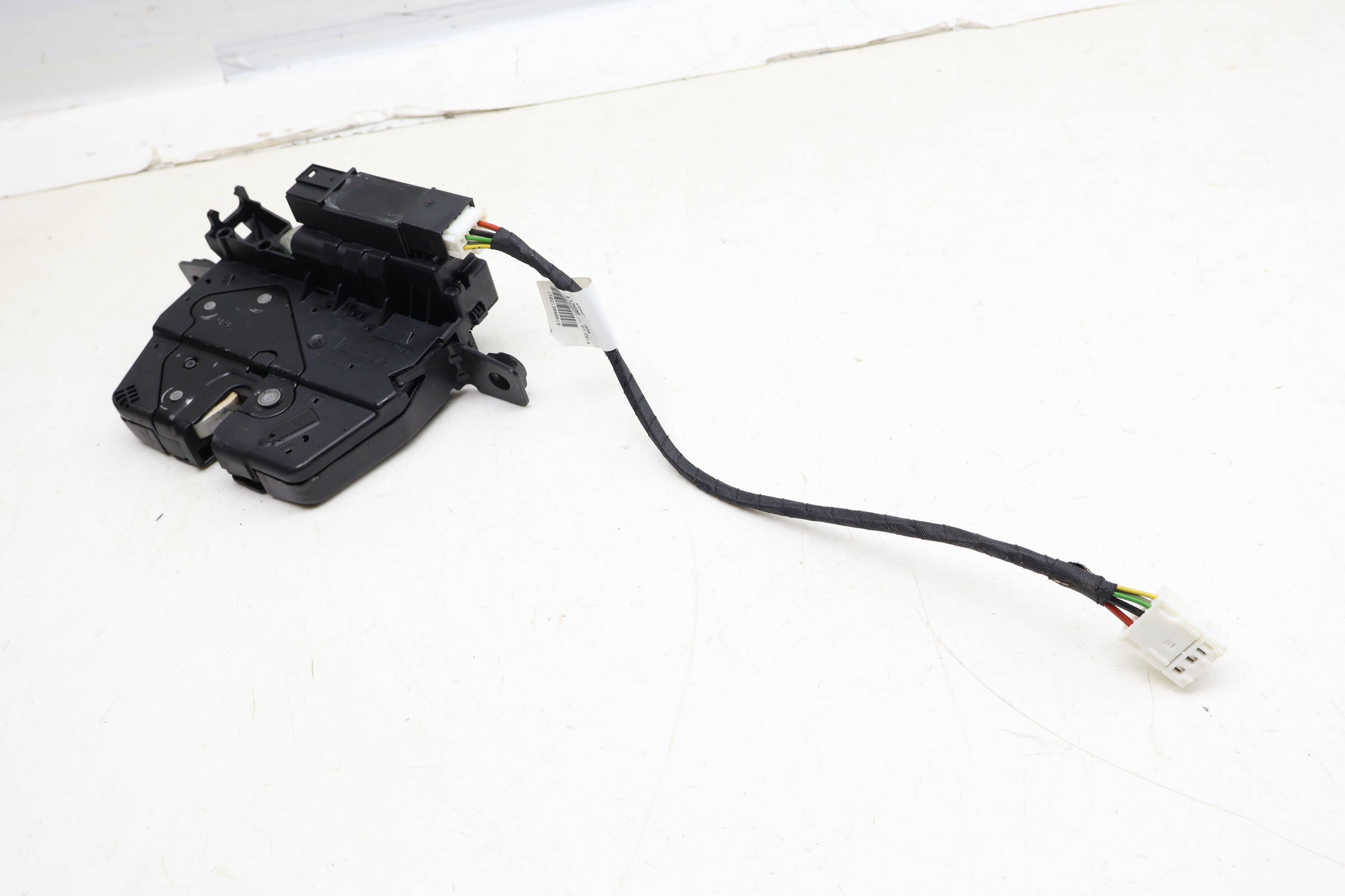 Trunk Lid Latch / Lock Actuator 51247269543