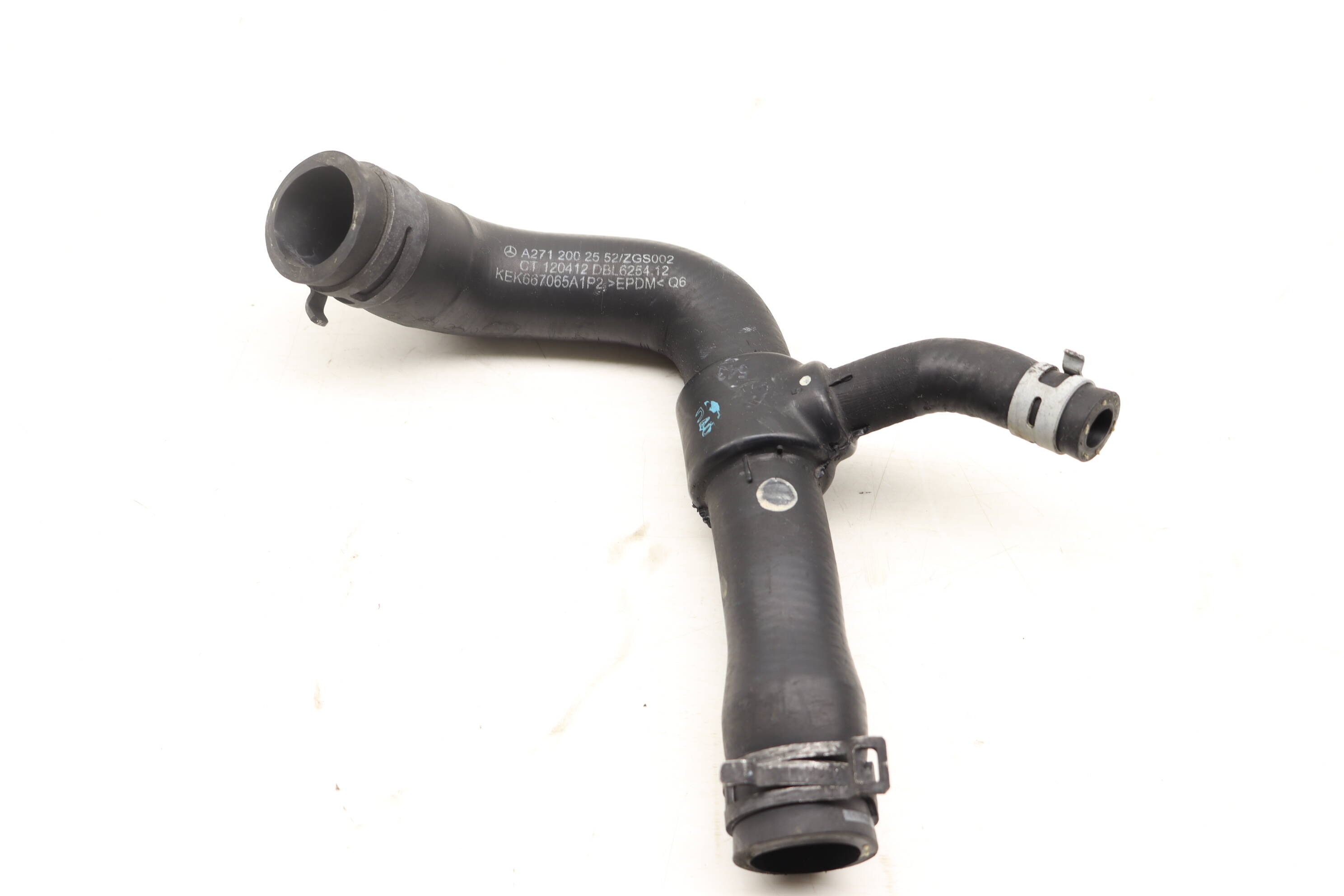 Mercedes-Benz Coolant Hose / Tube / Line 2712002552