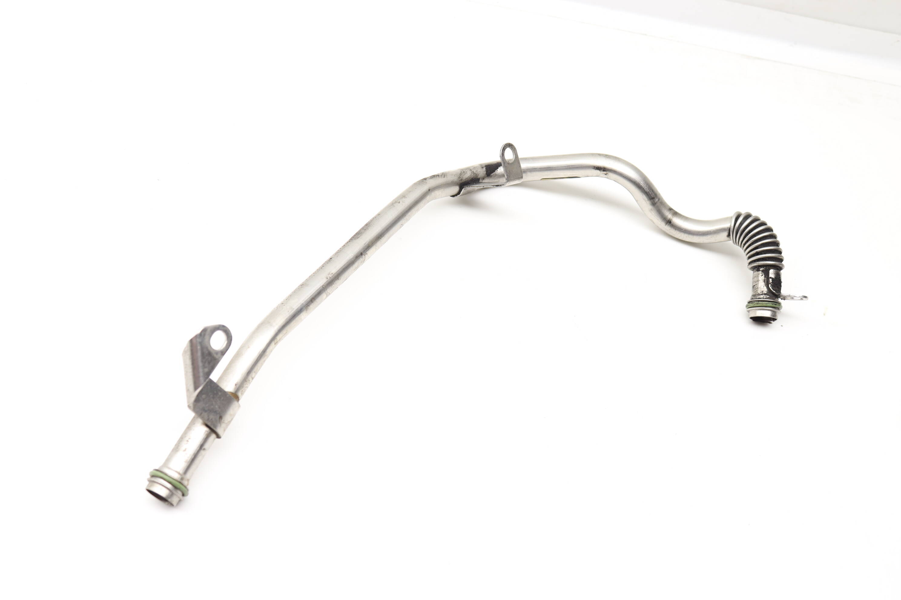 Turbo Oil Return Line / Pipe 059145735AJ