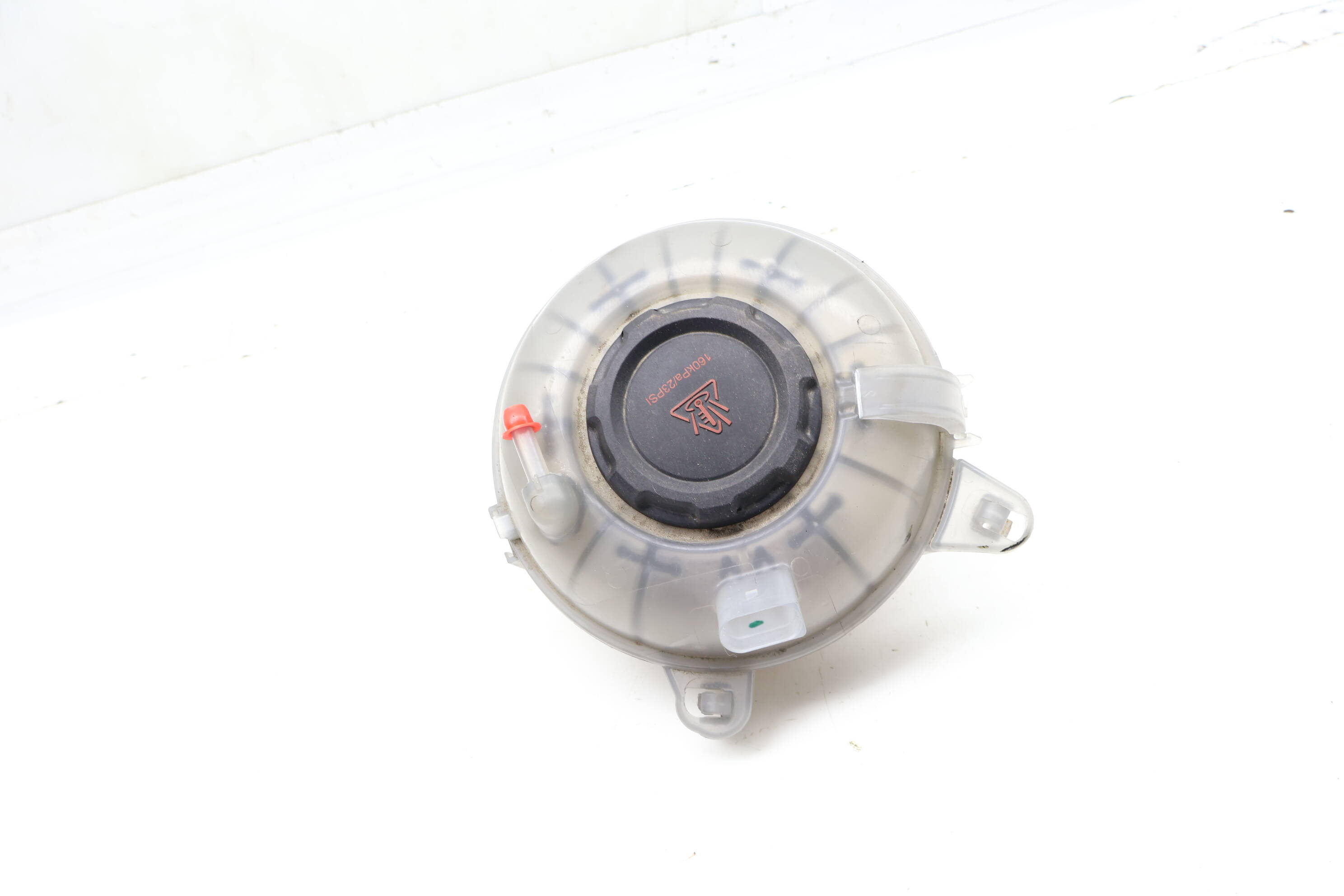 Coolant Reservoir / Tank / Bottle 5QM121407E