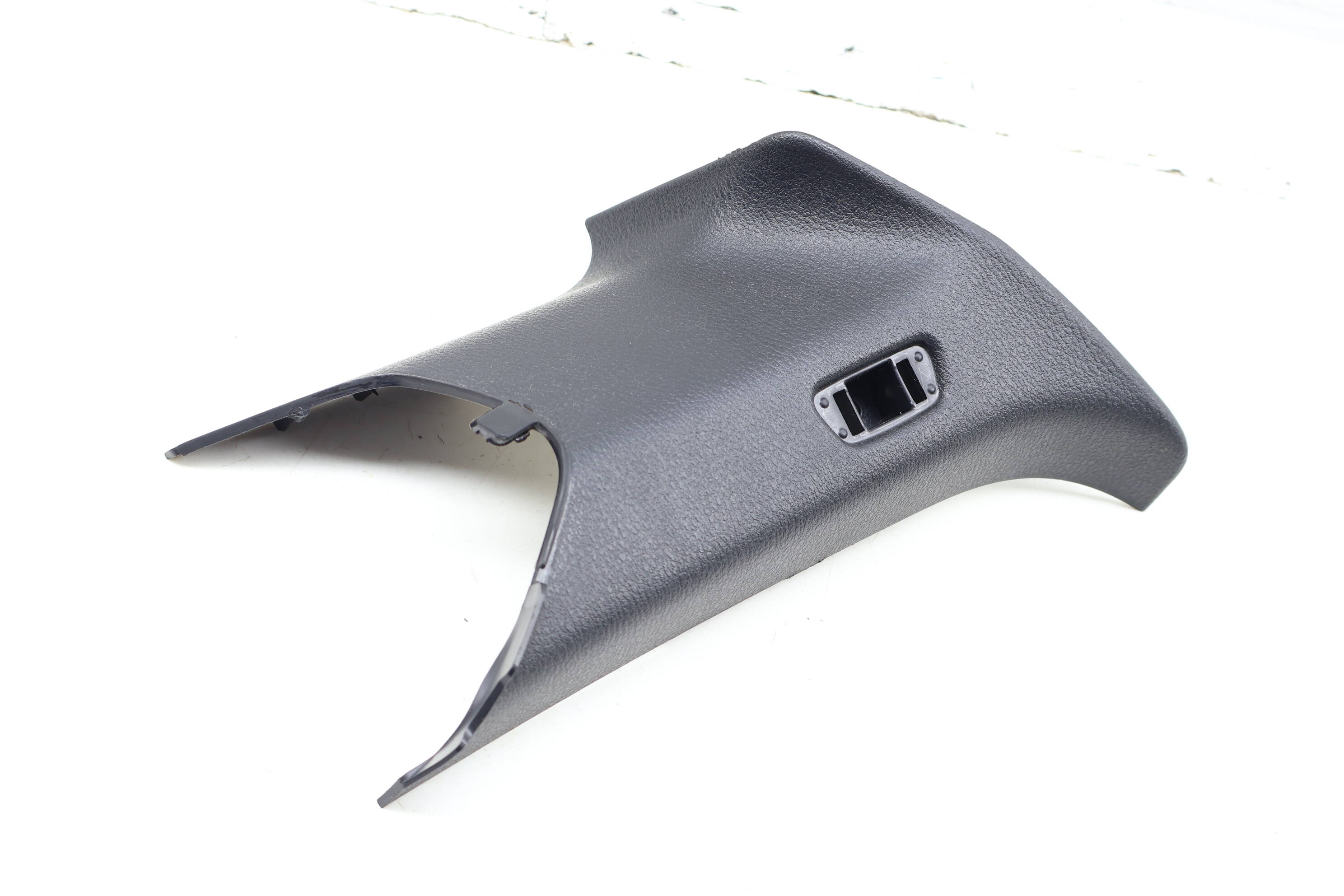 Upper C Pillar Trim / Panel 7337609