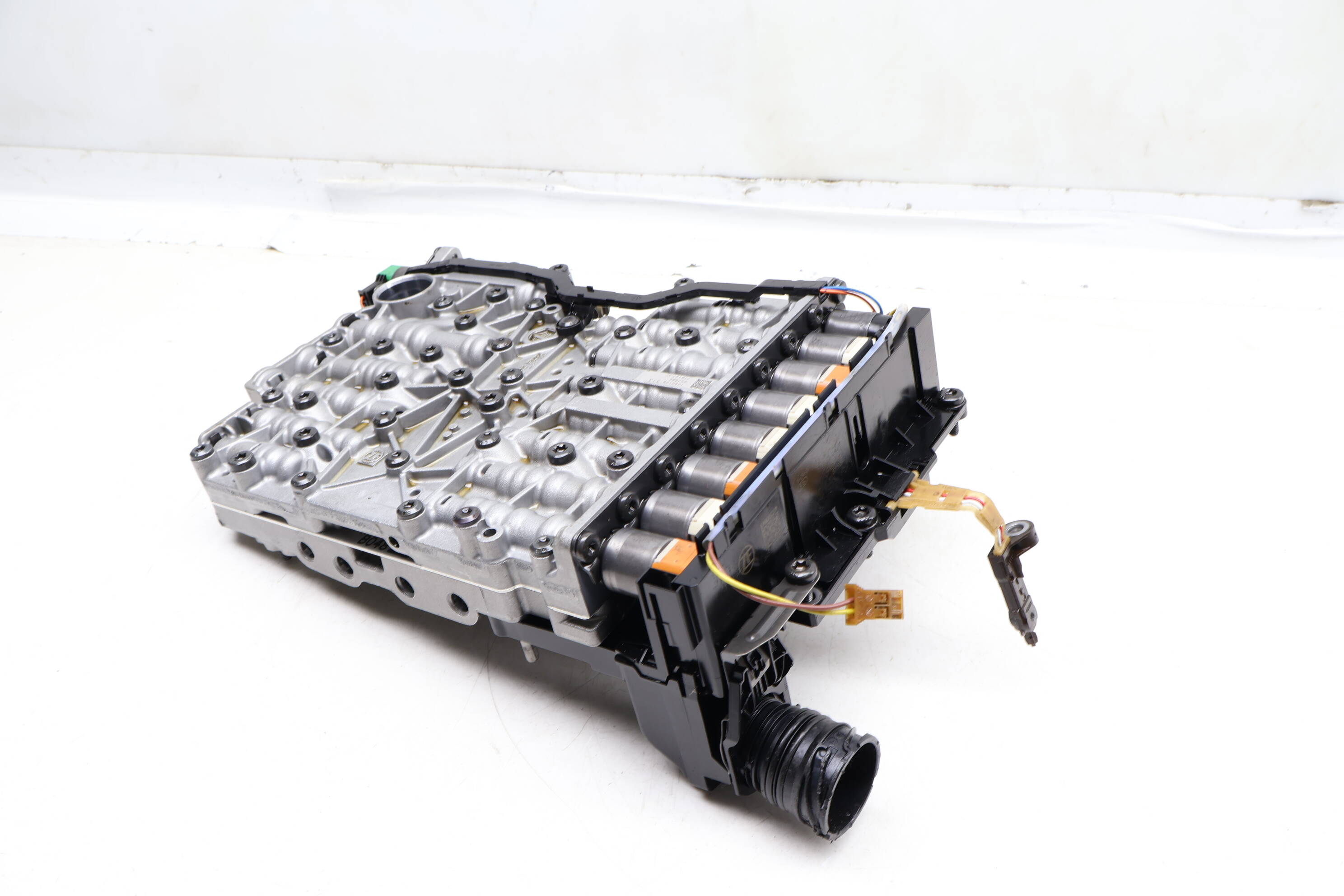 Transmission&#x20;Valve&#x20;Body&#x20;&#x2F;&#x20;Mechatronic&#x20;&#x28;Ga8hp45z&#x29;&#x20;24347647840